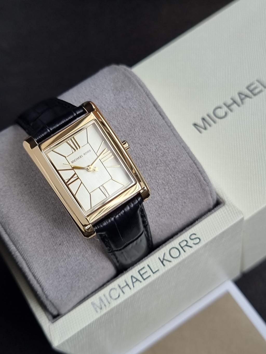 Michael Kors Essex Quartz 26mm Gold Dial Ladies Watch
MK4965