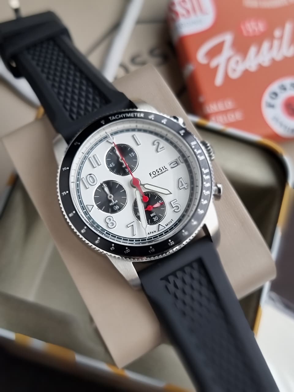 Fossil FS6087 Sport Tourer Chronograph Quartz White Dial Men's Watch