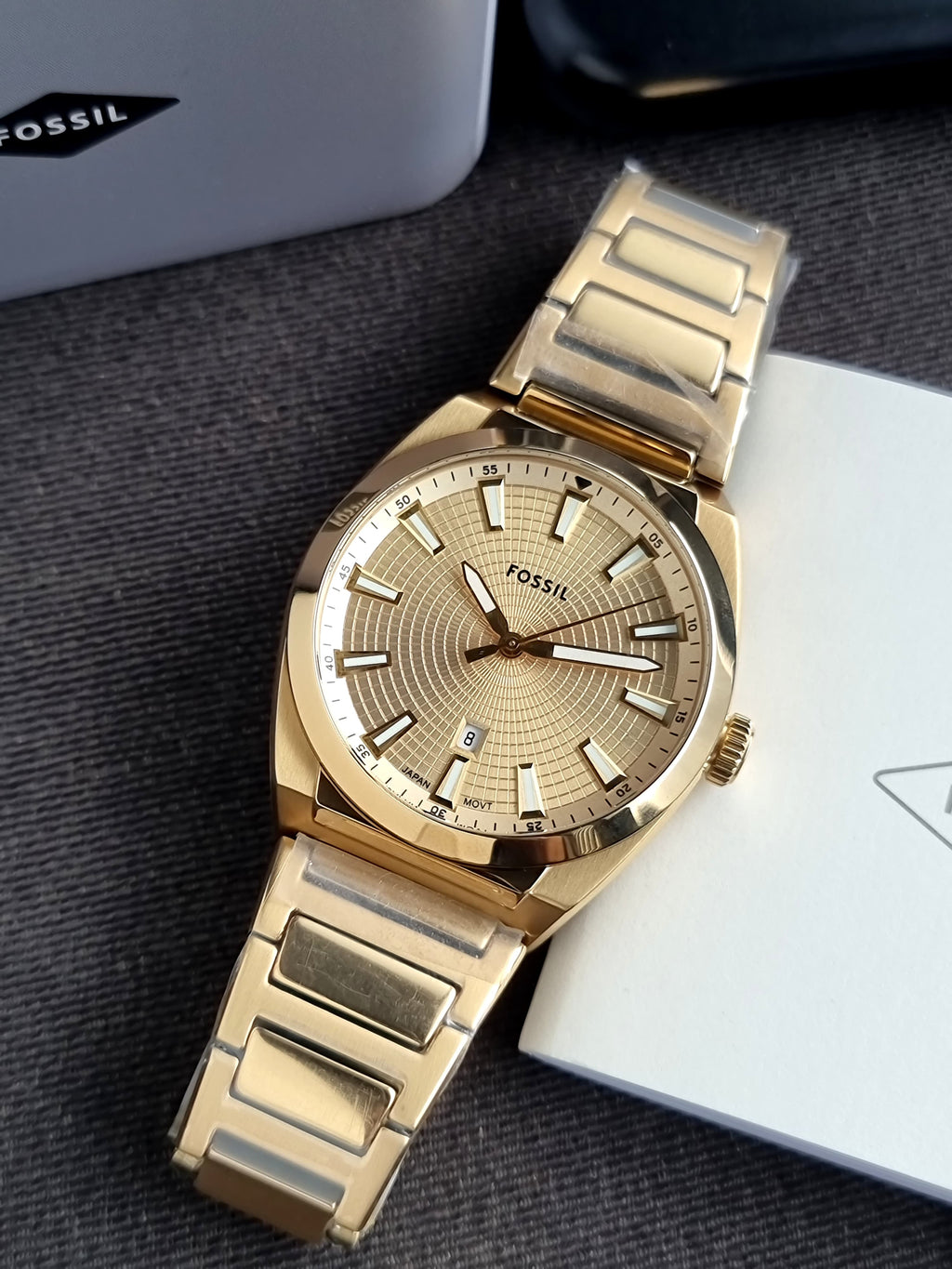 Fossil Everett Quartz Gold Dial 42mm Men's Watch FS5965