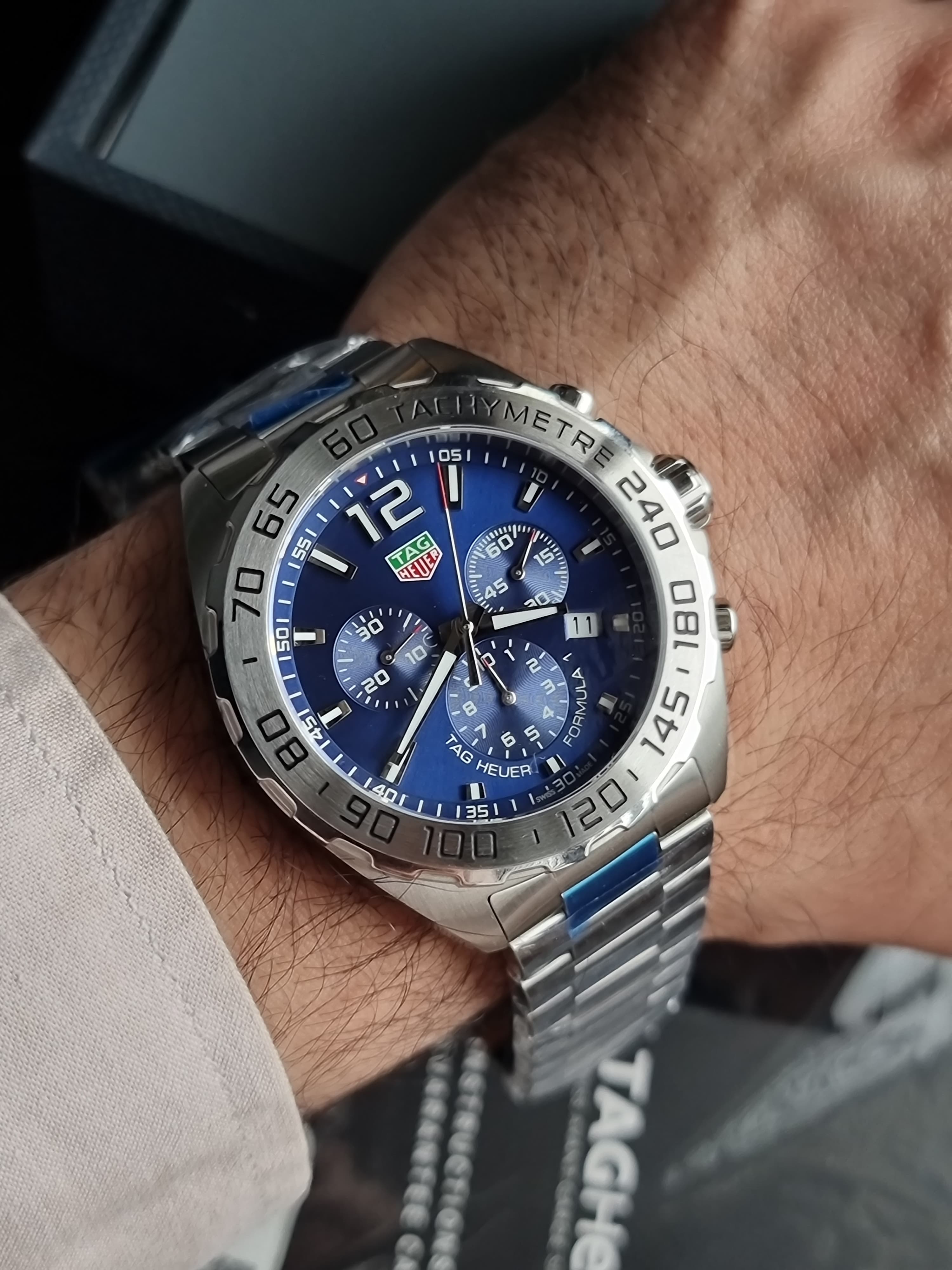 Tag Heuer
Formula 1 Quartz Chronograph Blue Dial 43mm Stainless Steel Men's Watch CAZ101K.BA0842