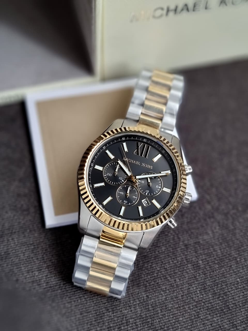 Michael Kors – Secret Factory