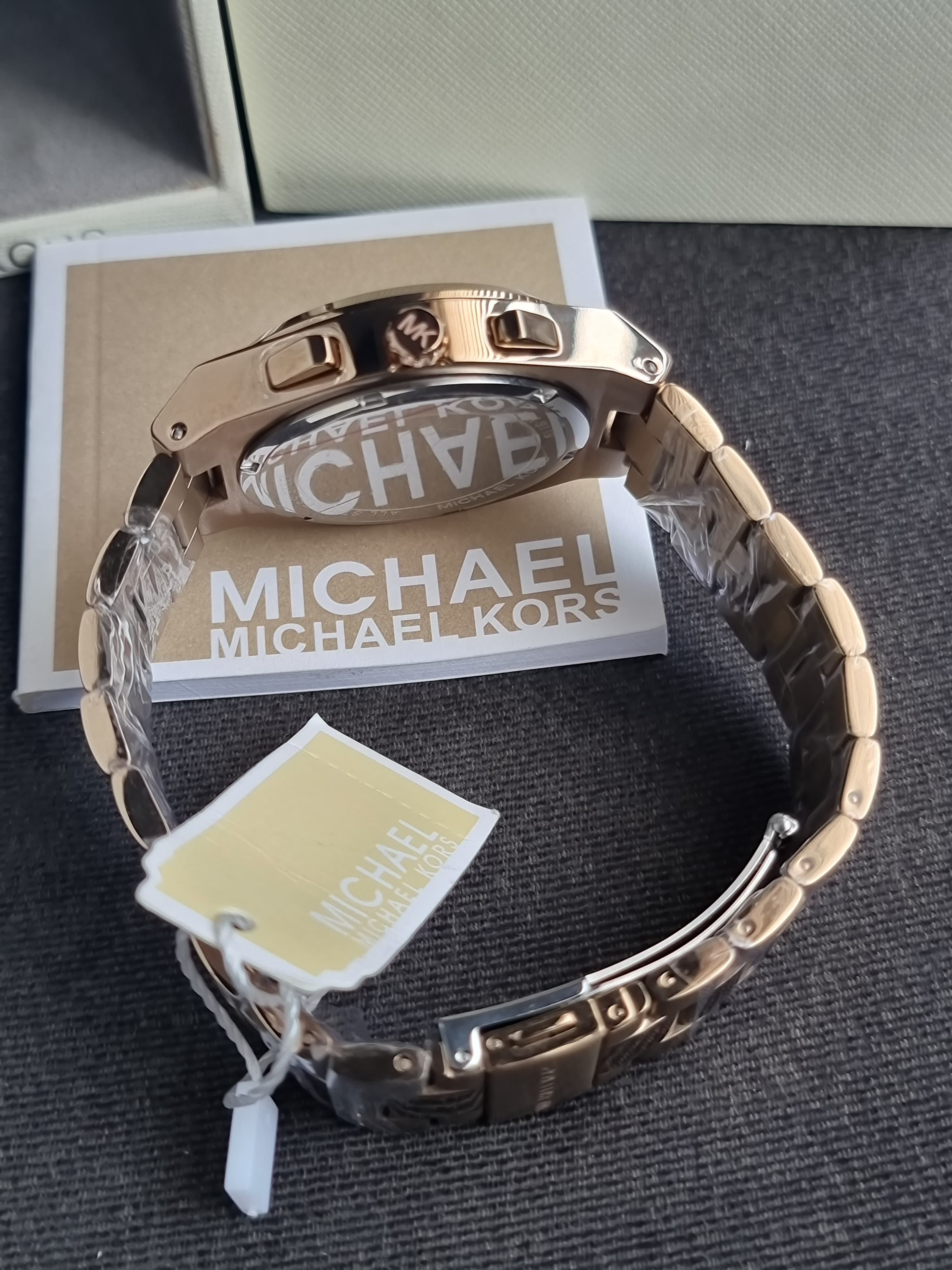 Michael Kors Men’s Quartz Rose Gold Stainless Steel Black Dial 41mm Watch MK9119