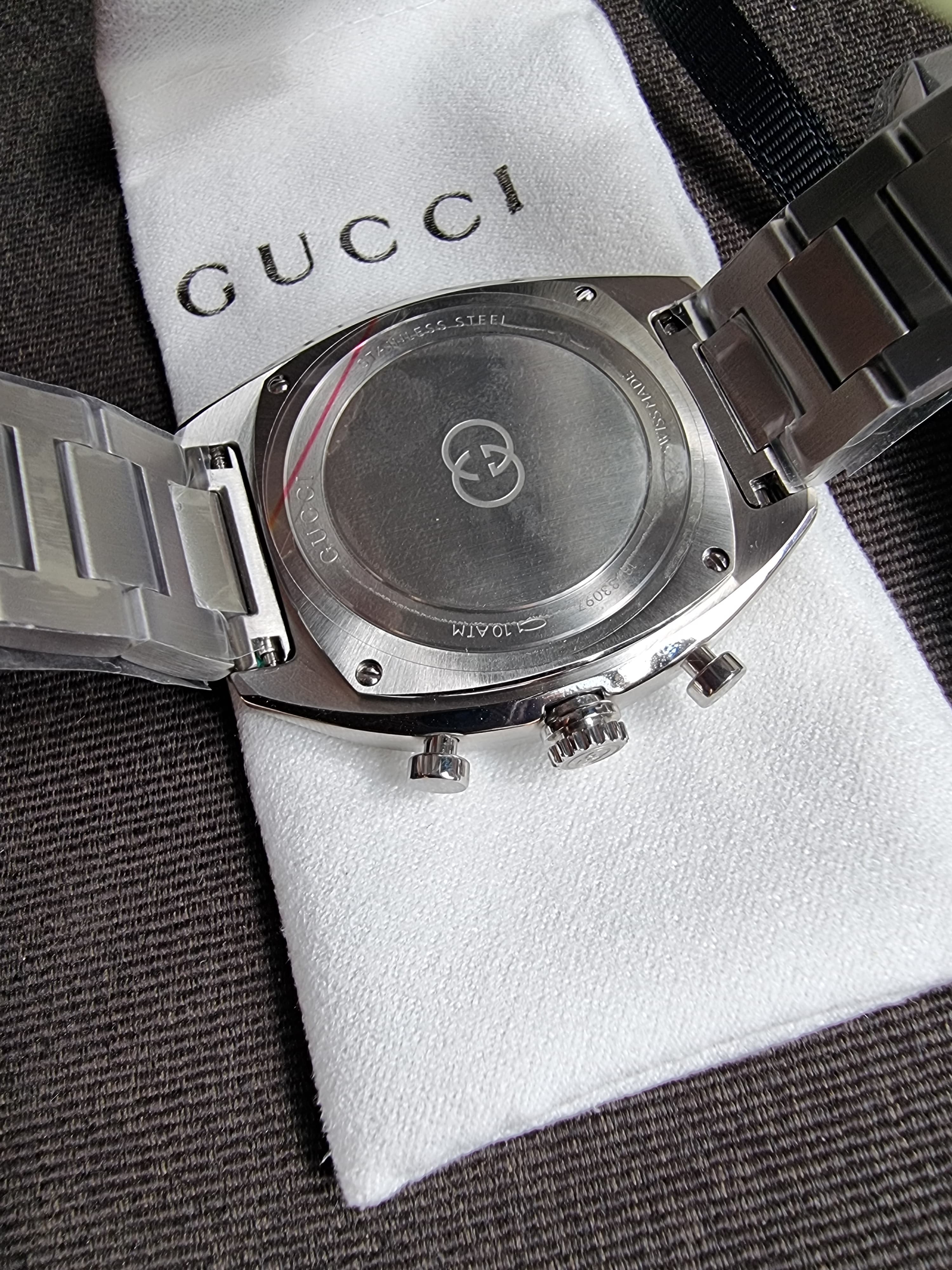 Gucci
Interlocking G Chronograph Quartz Black Dial Men's
YA142316