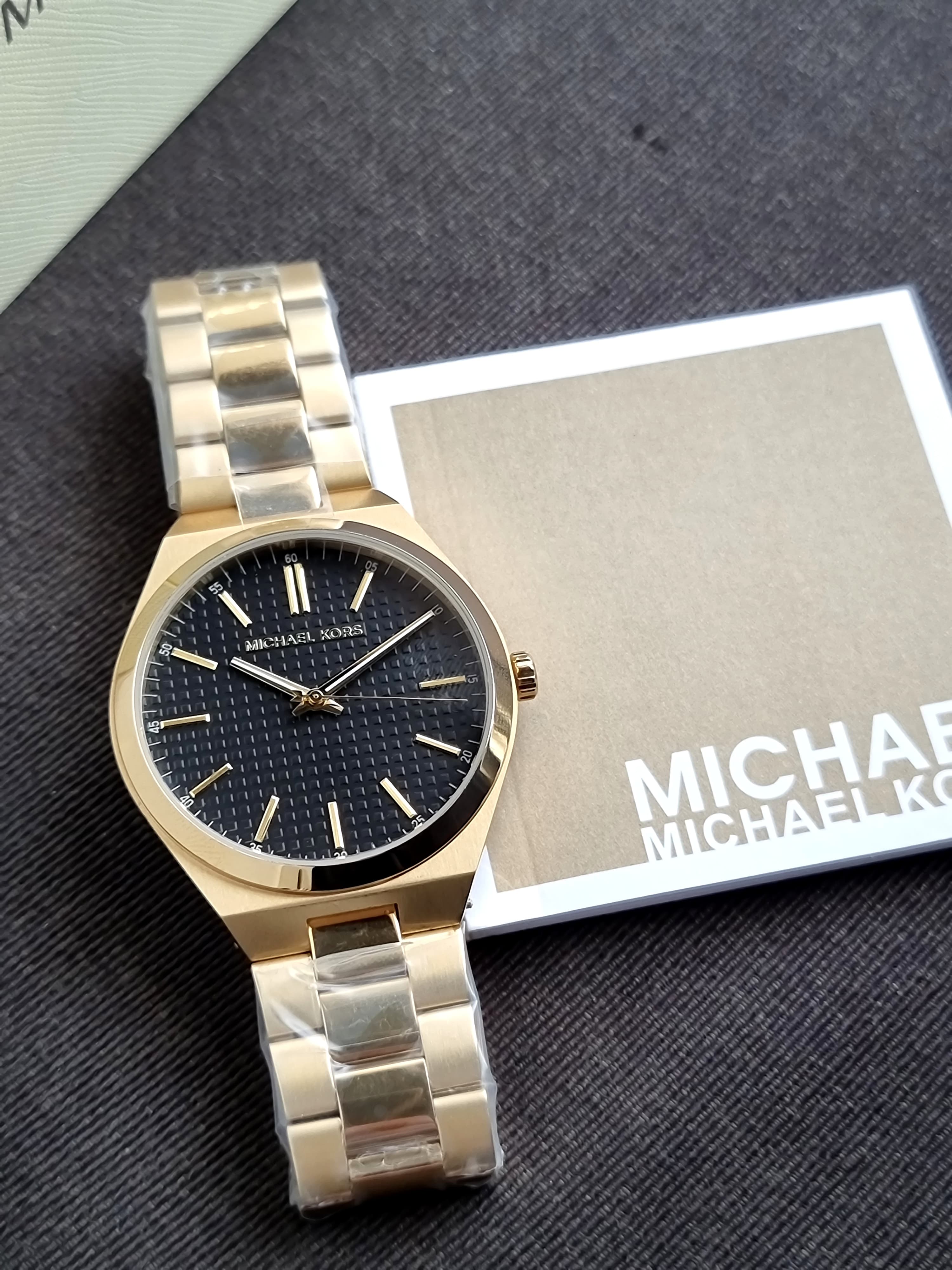 Michael Kors Lennox Quartz Men 43mm MK9226- Black Dial Golden Chain