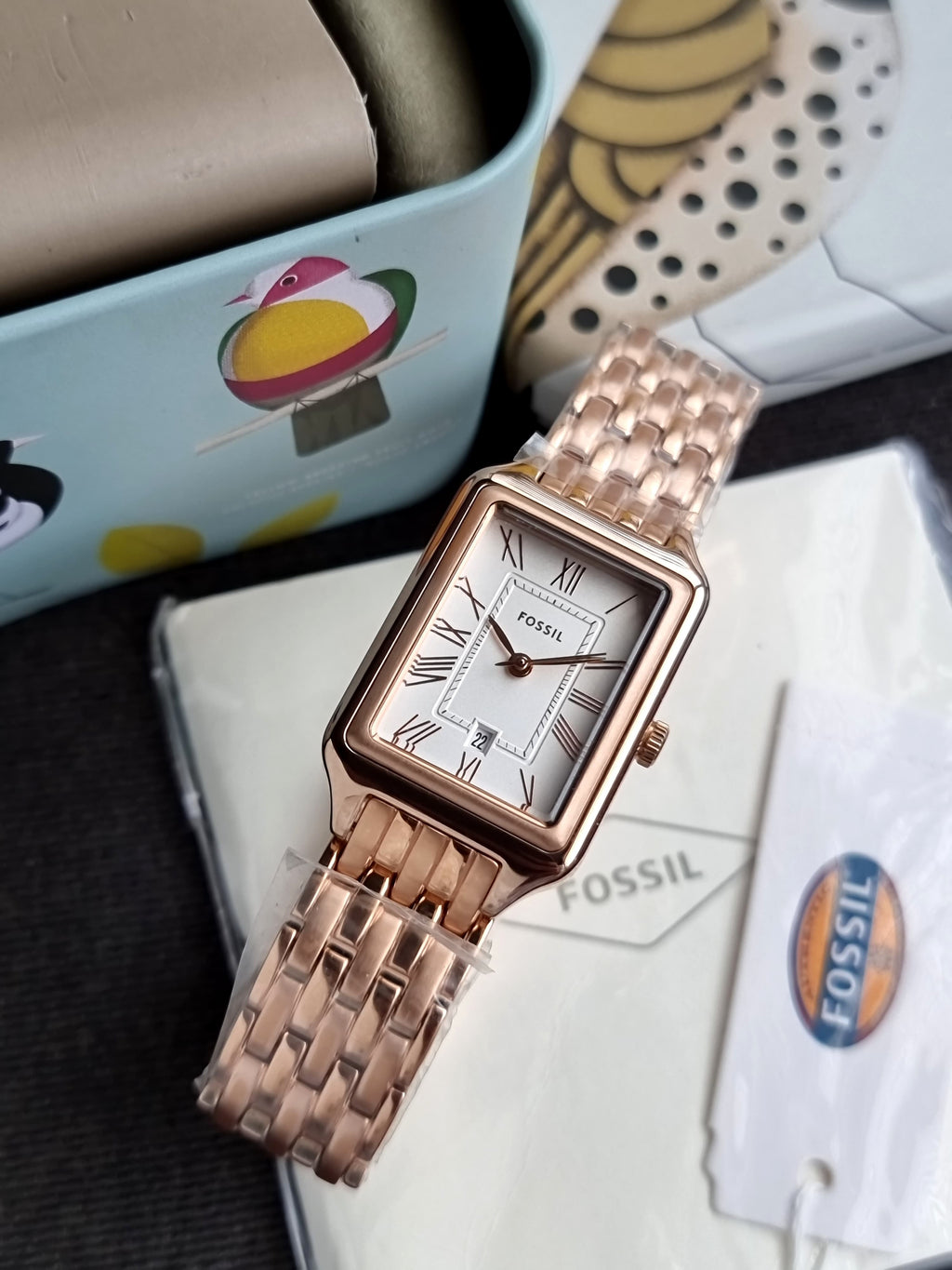 Fossil Raquel Rose Gold Stainless Steel Silver Dial Quartz Watch for Ladies - ES5271