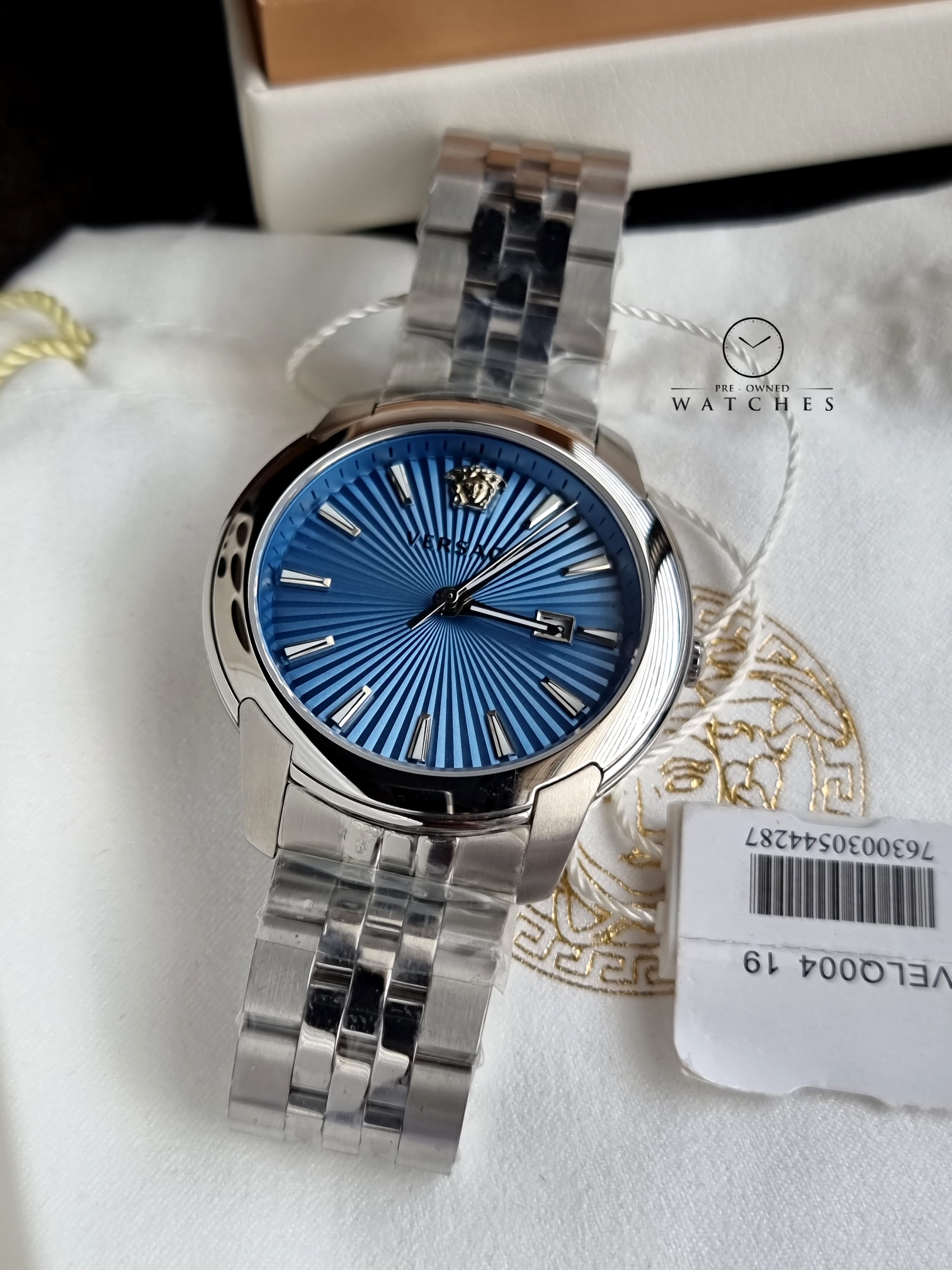 Versace Men’s Quartz Swiss Made Silver Stainless Steel Blue Dial 42mm Watch VELQ00419