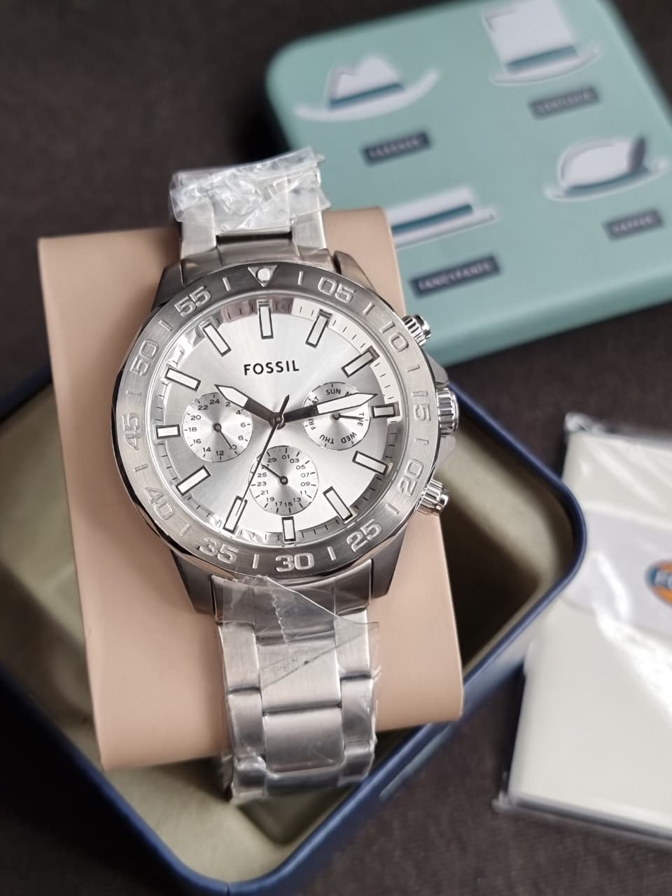 Fossil Bannon Multifunction Silver Stainless Steel Silver Dial Chronograph Quartz Watch for Gents - BQ2490