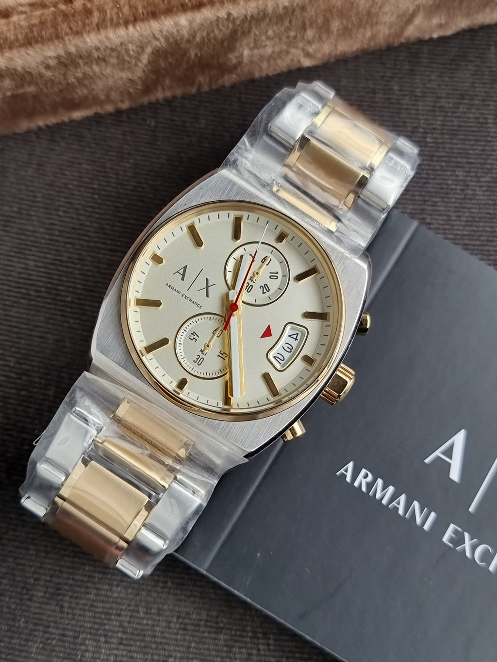 Armani Exchange
Oliver Chronograph Quartz White 41mm Dial Men's Watch AX2821