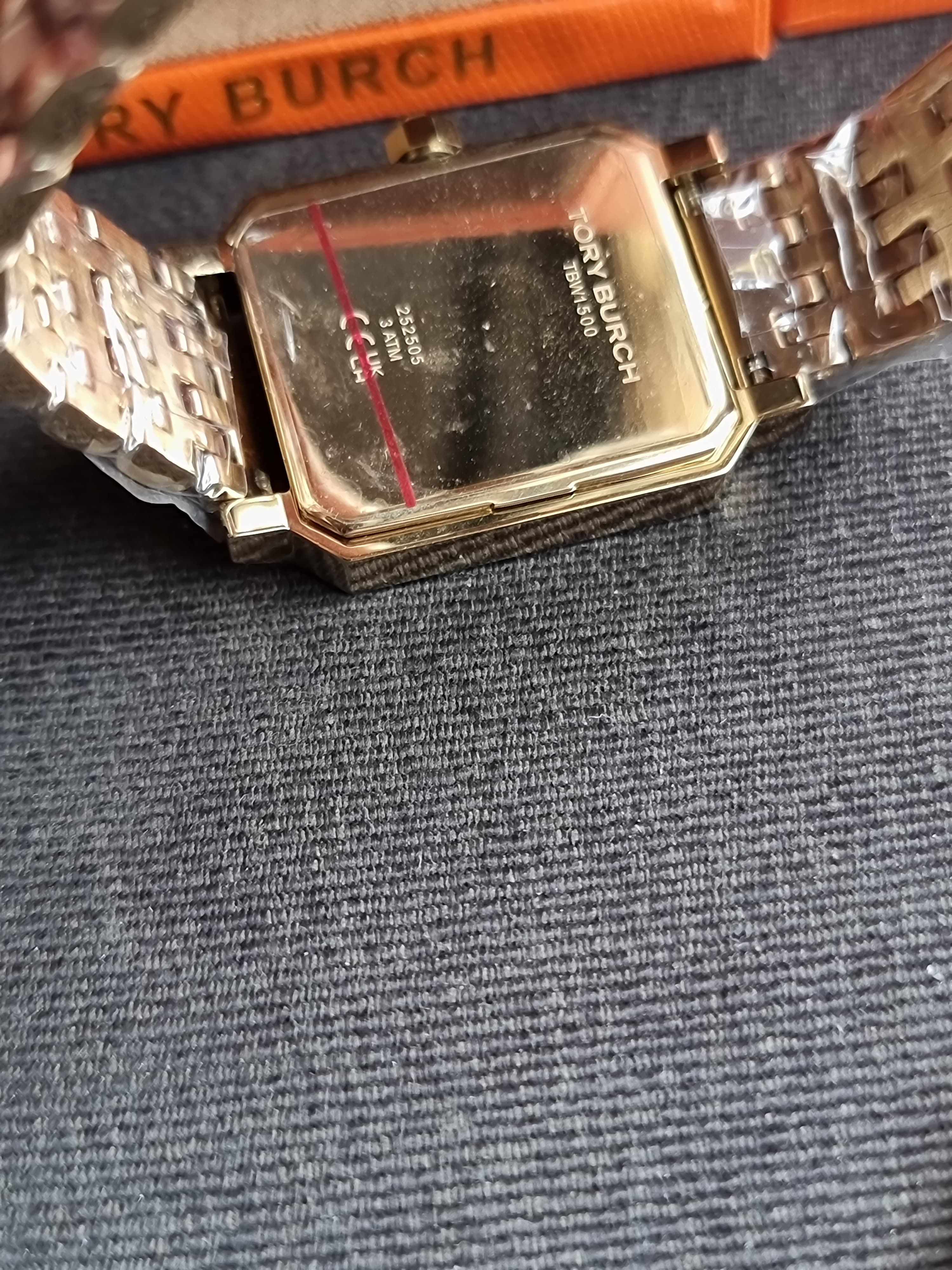 Tory Burch TBW1500 Robinson Stainless Steel Gold Watch(without tag)