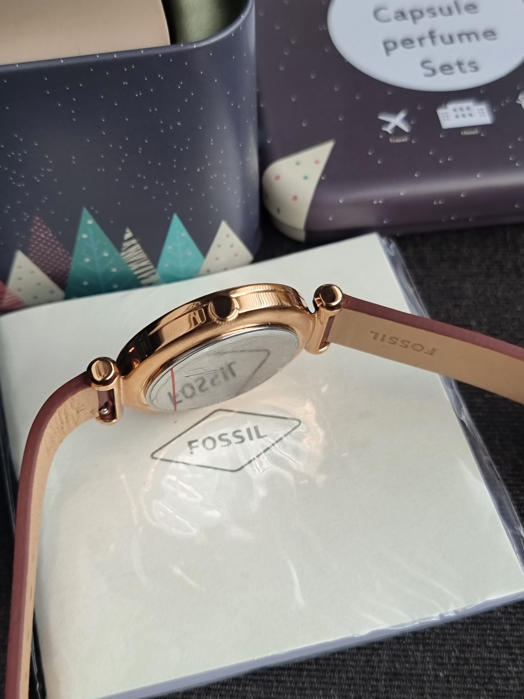Fossil Tillie Three-Hand 36mm Maroon Leather Watch
-BQ3968