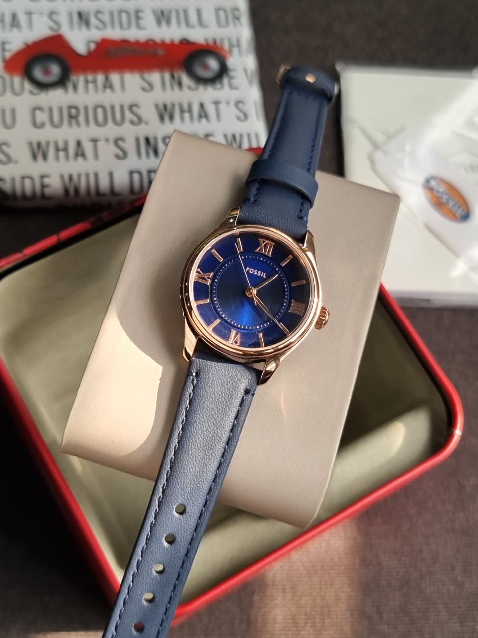 Fossil 
Gilmore Quartz Blue Dial Ladies Watch ES5424