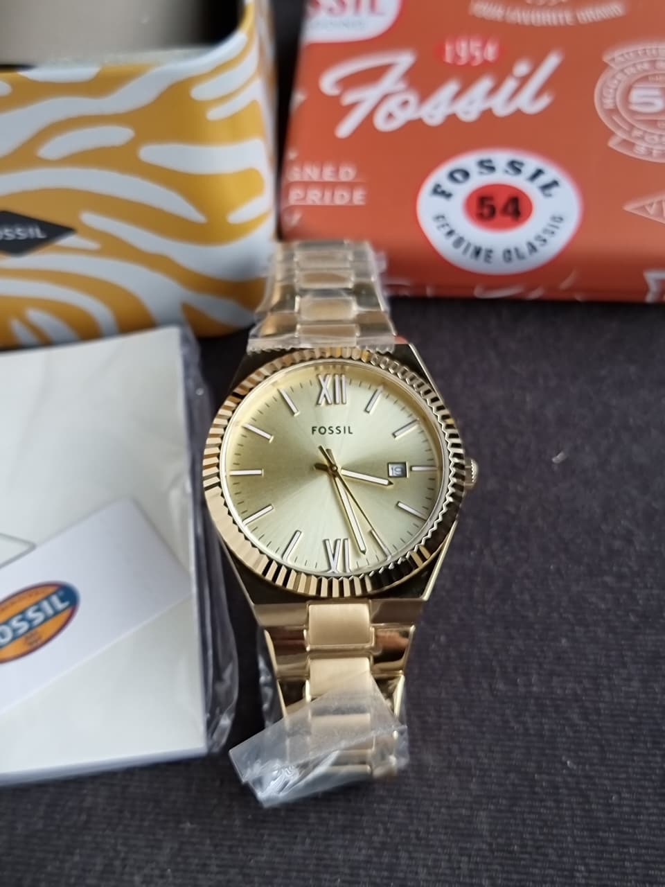 FOSSIL Scarlette Three-Hand 38mm Date Gold-Tone Stainless Steel Watch ES5299