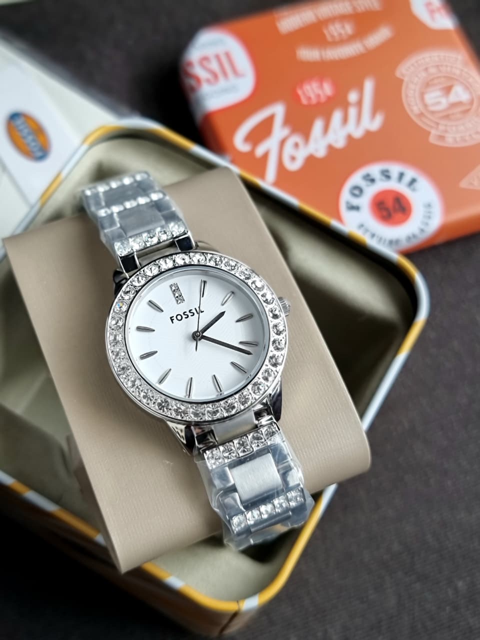 Fossil
Glitz White Dial Stainless Steel Ladies Watch
ES2362