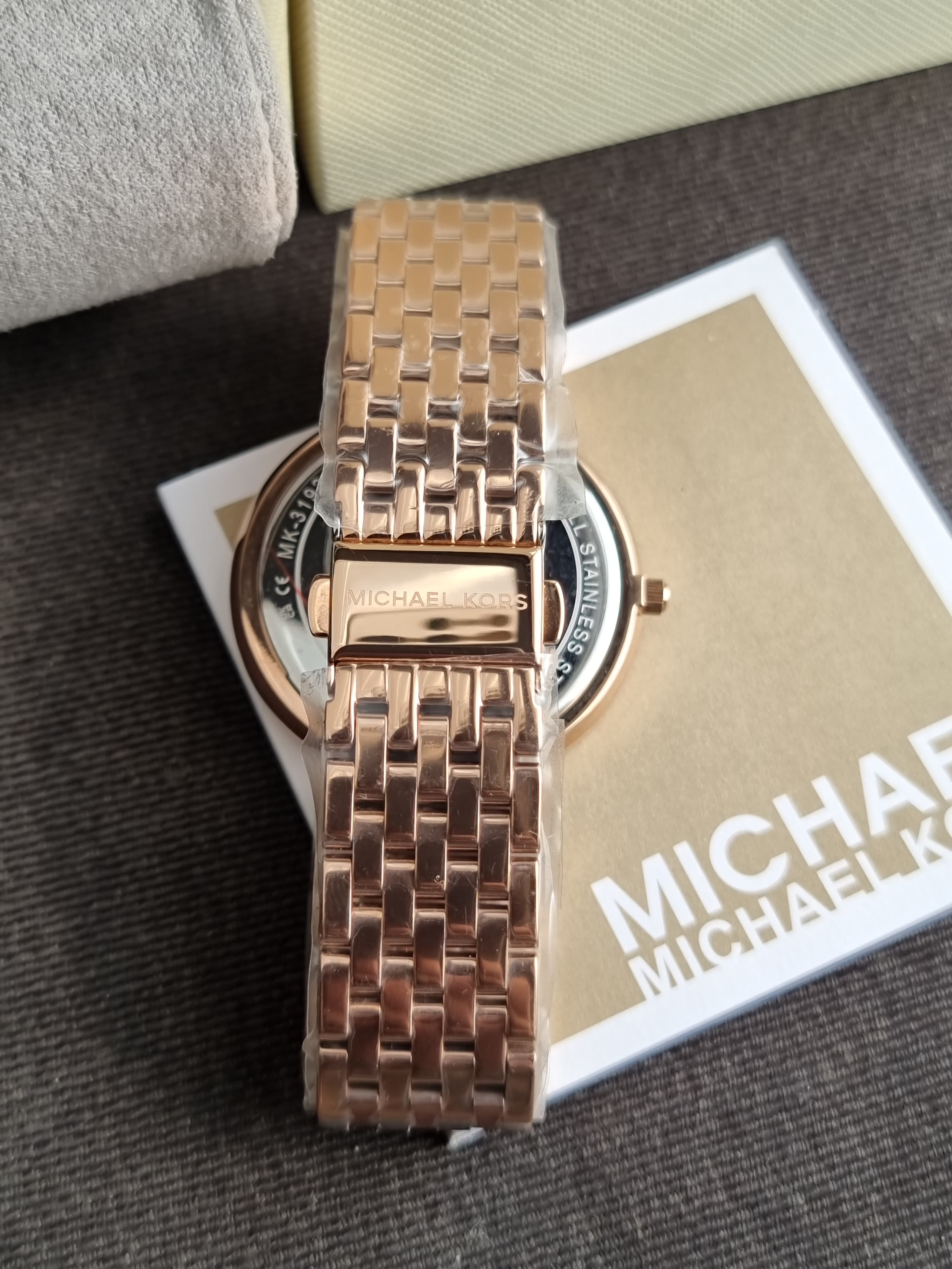 Michael Kors Women’s Quartz Stainless Steel Rose Gold Dial 39mm Watch MK3192