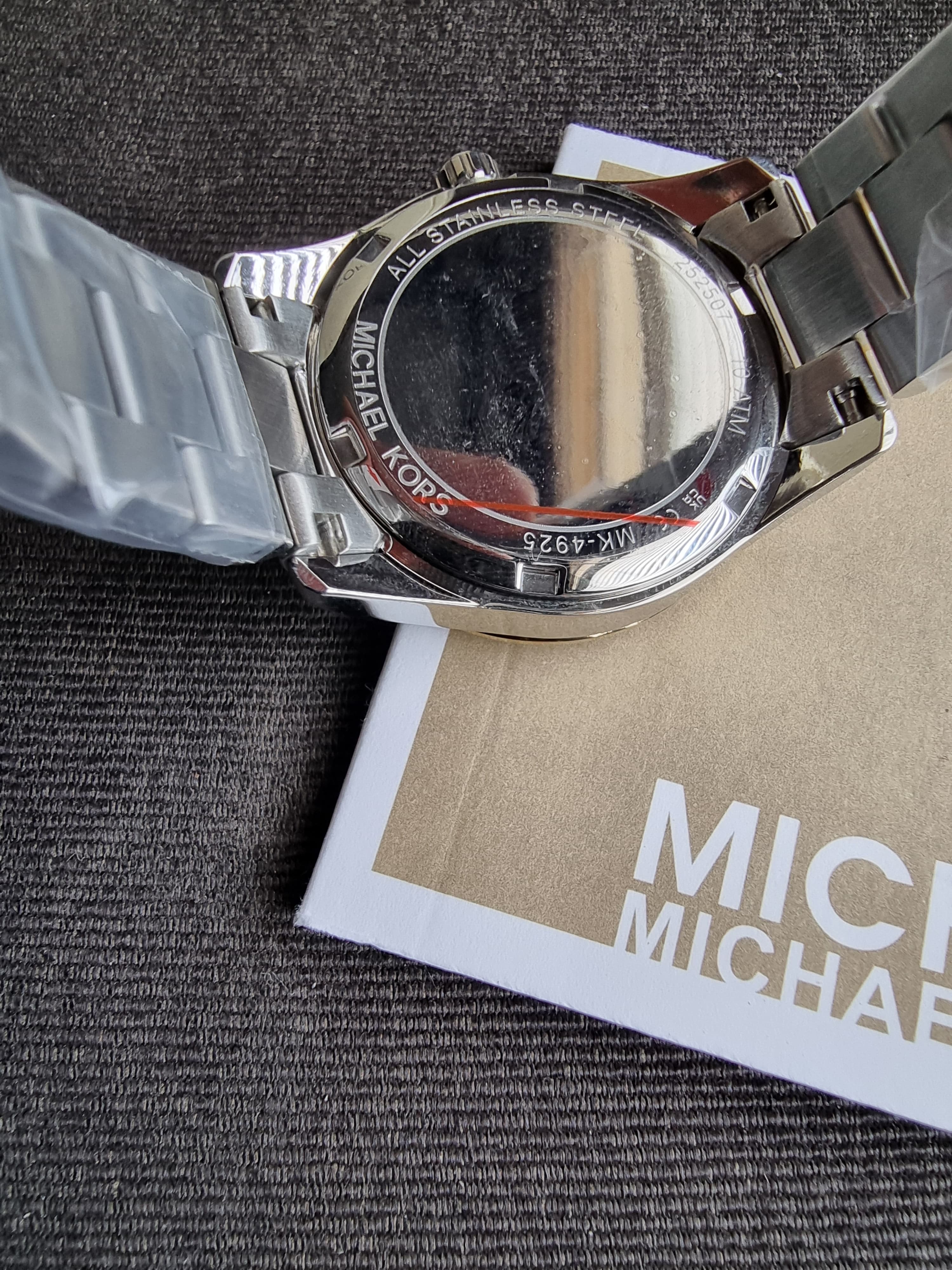 Michael kors Lexington Quartz Black Dial Ladies Watch
MK4925