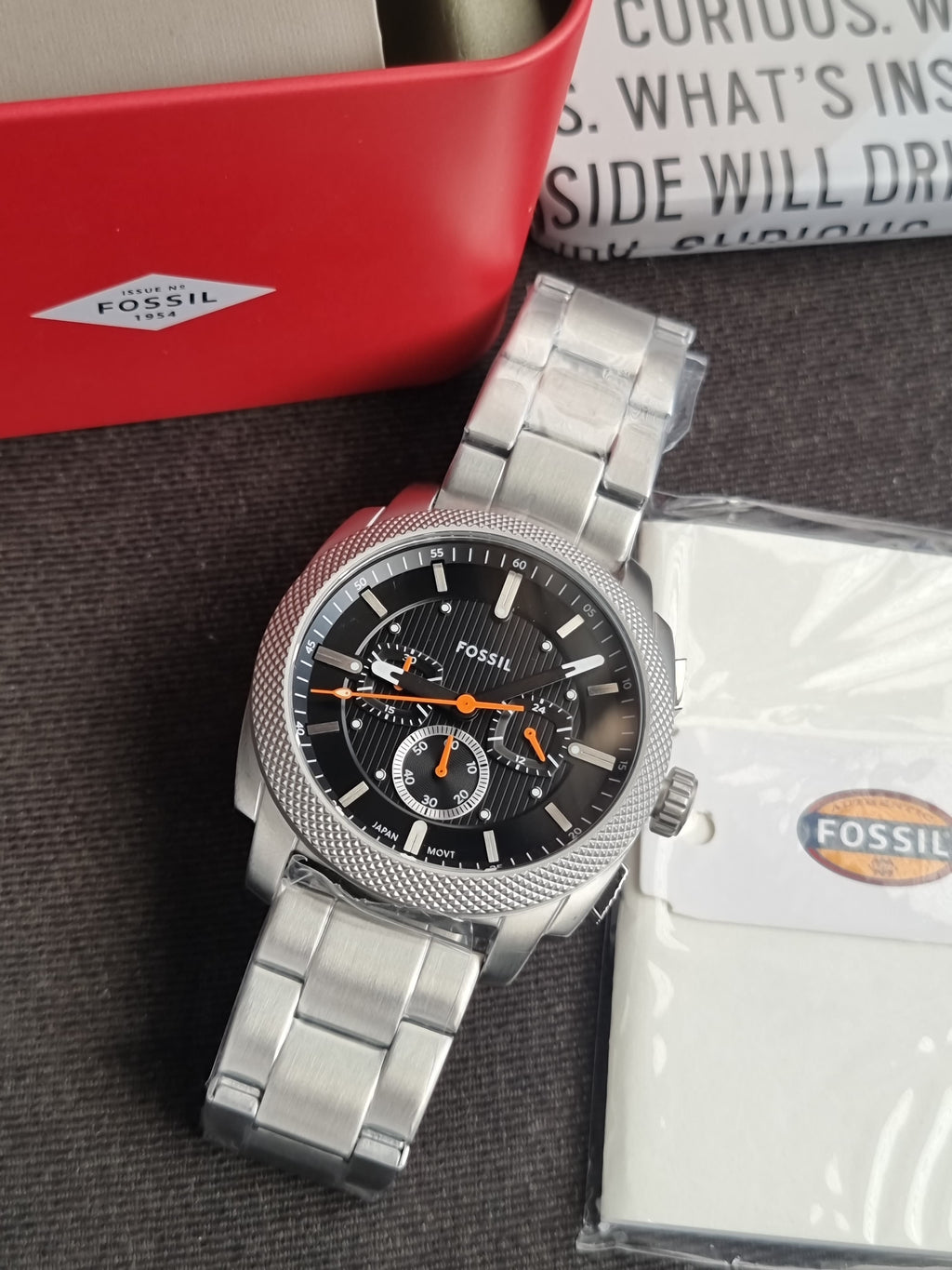 Fossil 
Machine Chronograph Quartz Black Dial Men's Watch
FS6095