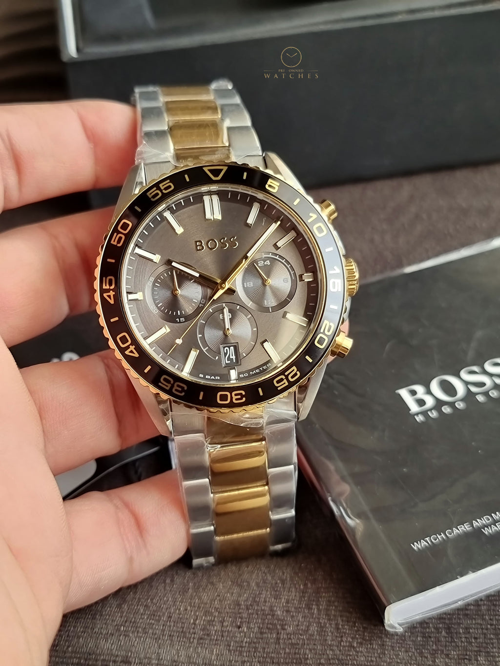 Hugo Boss Runner Two-tone Stainless Steel Grey 43mm Dial Chronograph Quartz Watch for Gents - Boss 1514144