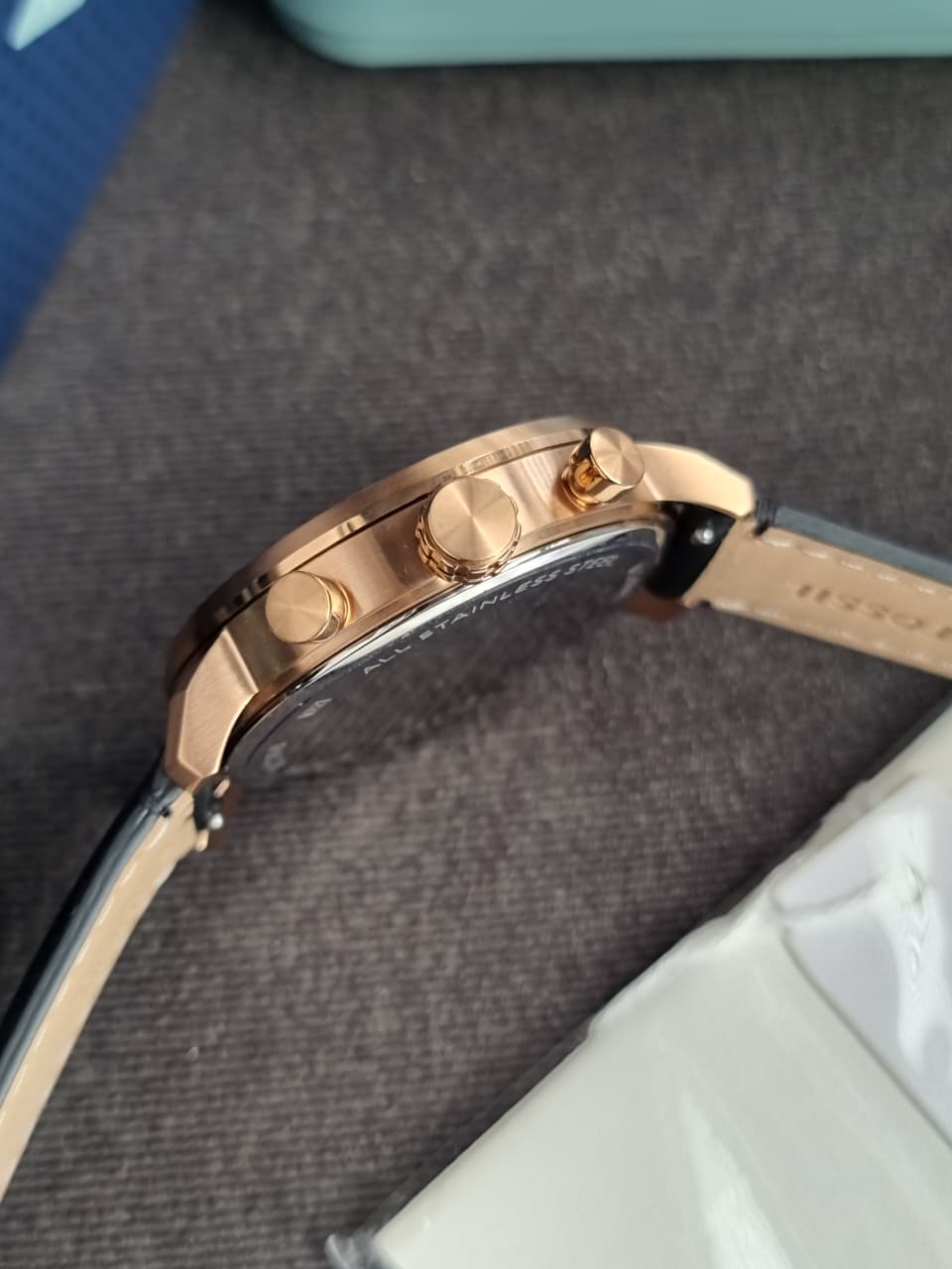 Fossil Rhett Multifunction 43mm Black Leather Watch
BQ2893