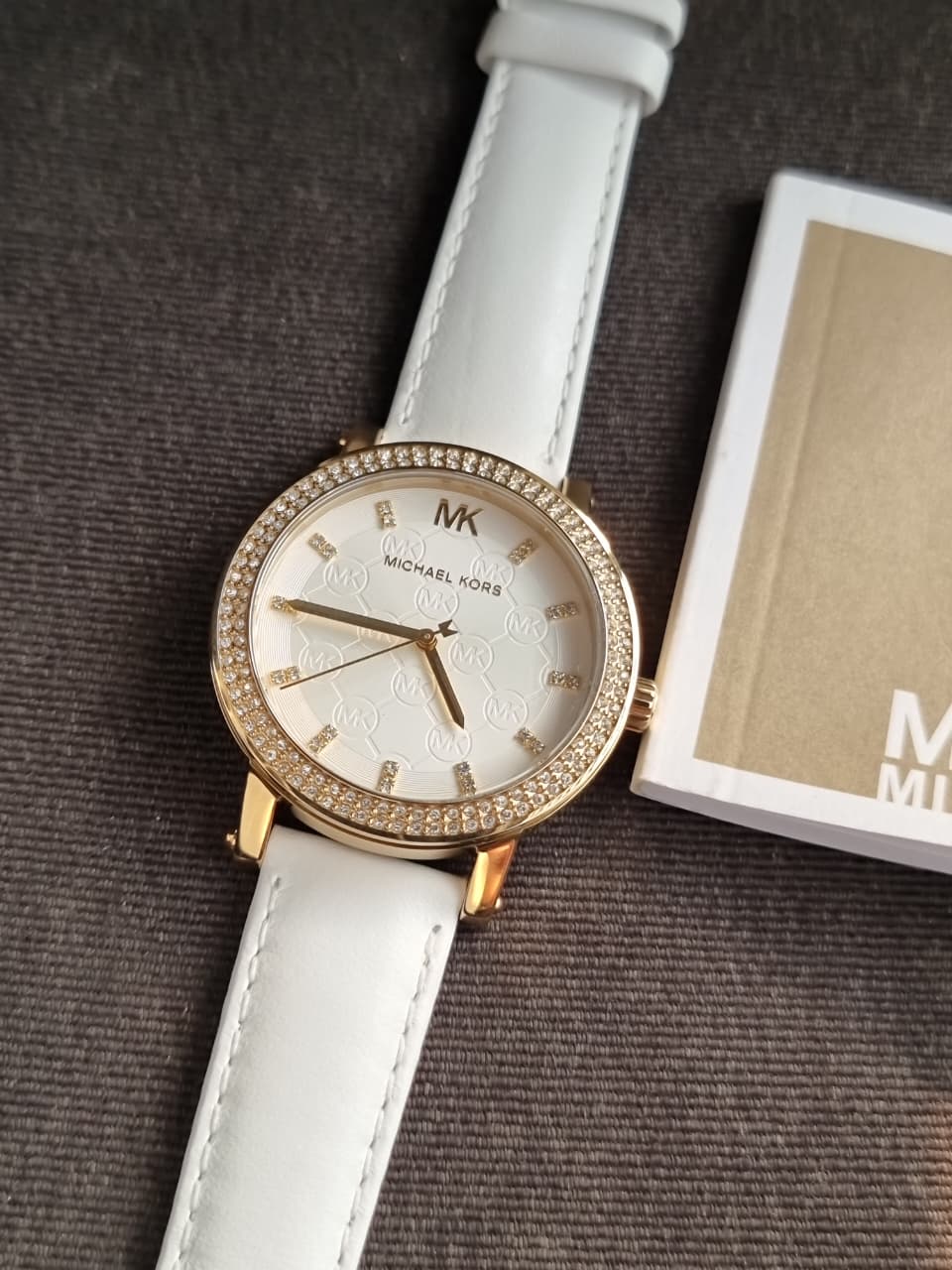 Michael Kors Women’s Quartz White Leather Strap White Dial 38mm Watch MK7551