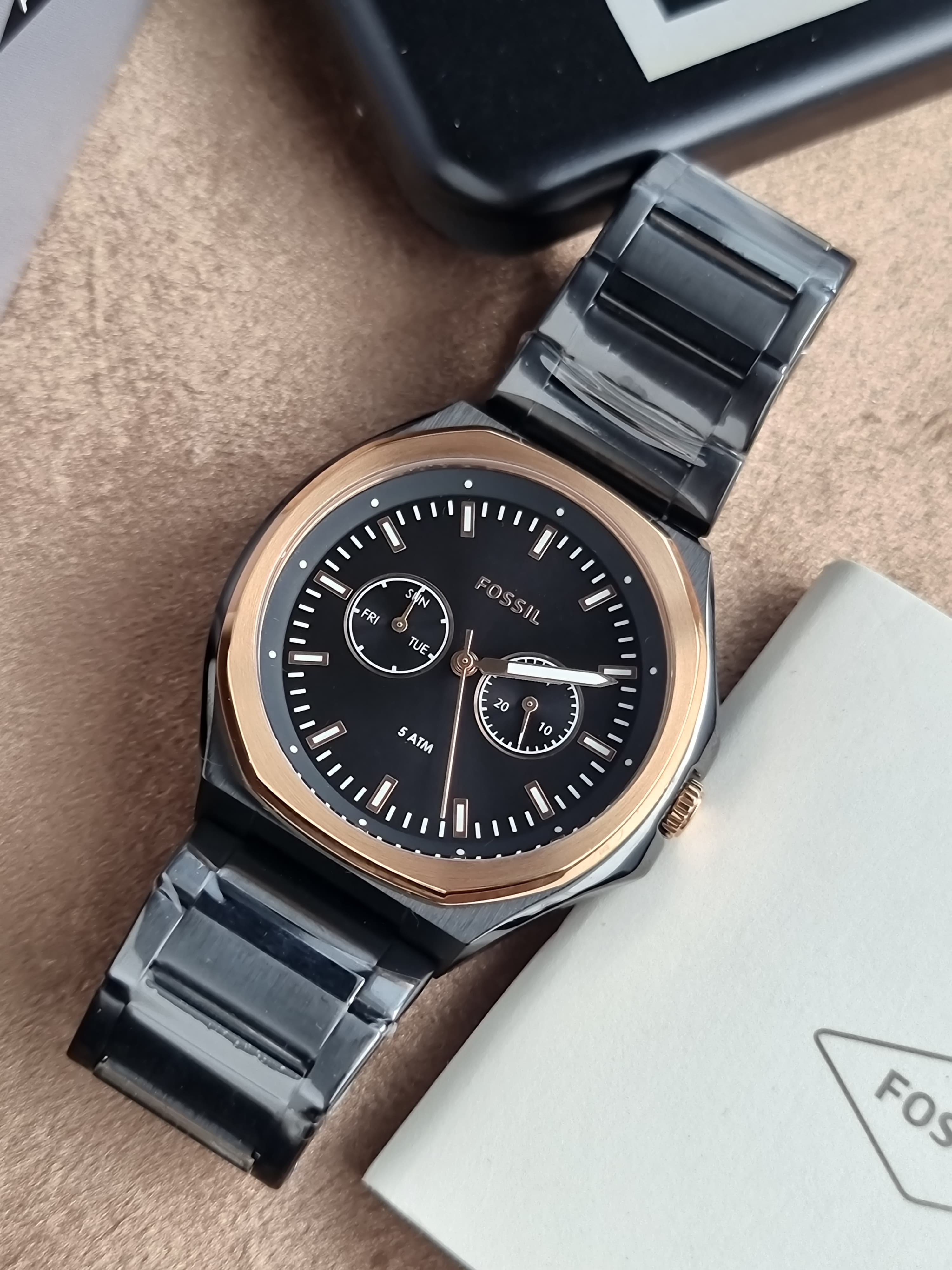 Fossil Evanston His & Her Black Stainless Steel Multifunction Couple Watch Set – BQ2645SET
Women's Dial Size 36mm
Men's Dial size 45mm