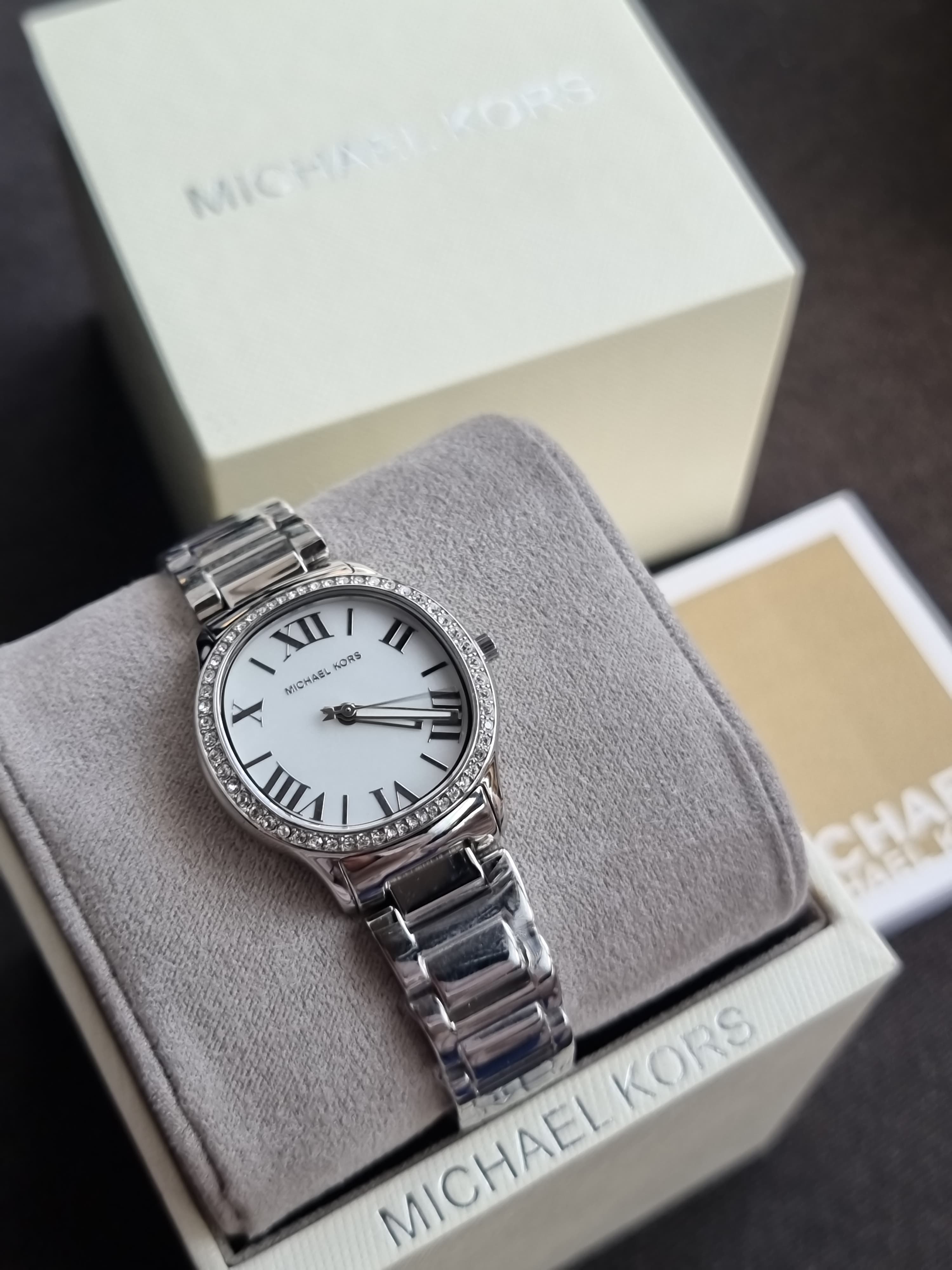 Michael Kors Sage Quartz Mother of Pearl Dial Ladies Watch
MK4824