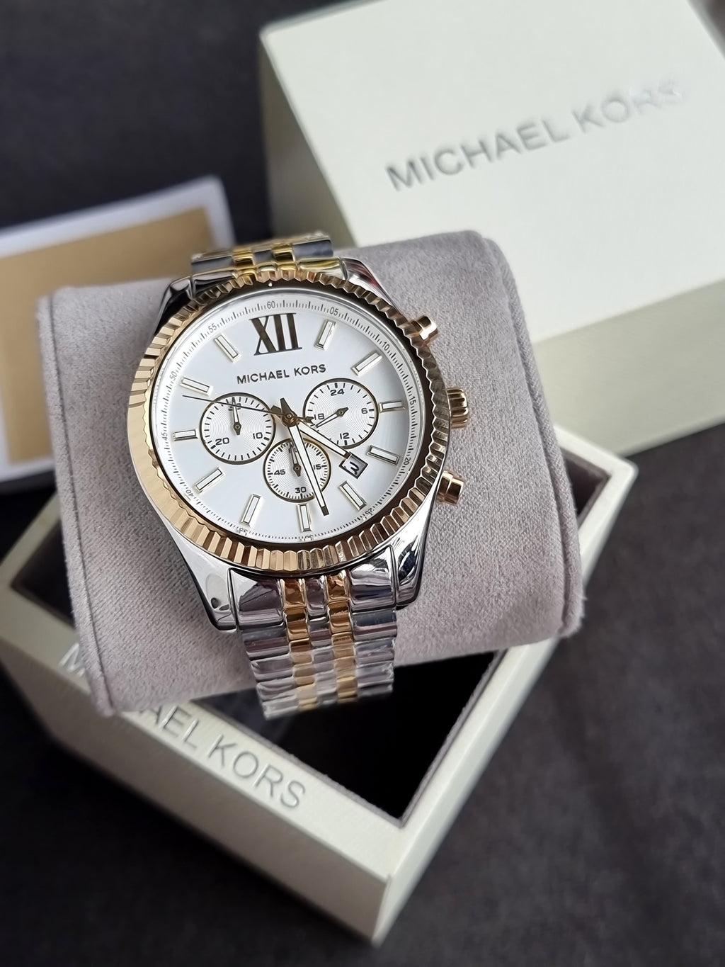 Michael Kors Men’s Chronograph Stainless Steel 44mm Watch MK8344(without tag)