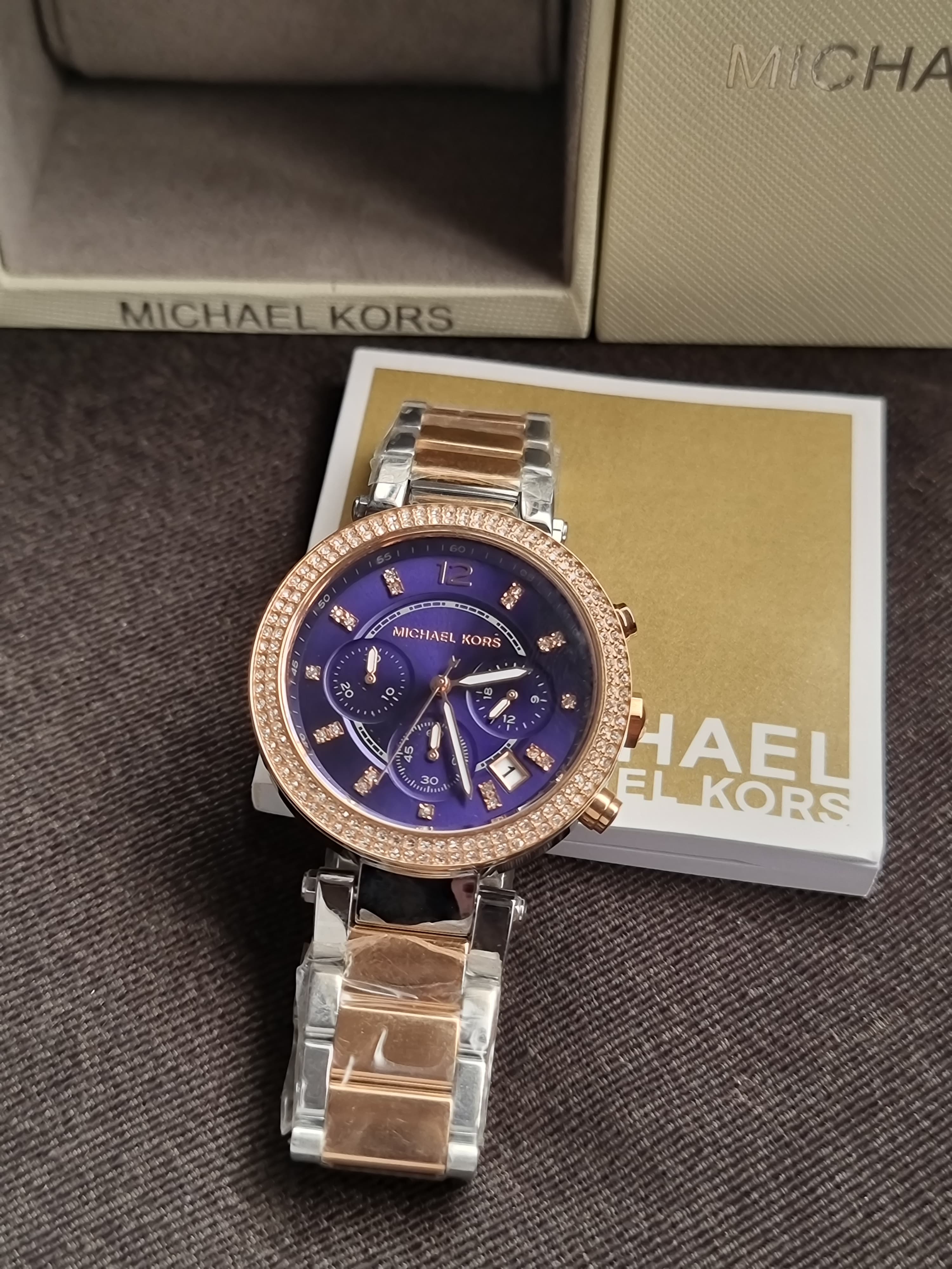 Michael Kors Women’s Analog Stainless Steel Blue Dial 39mm Watch MK6141