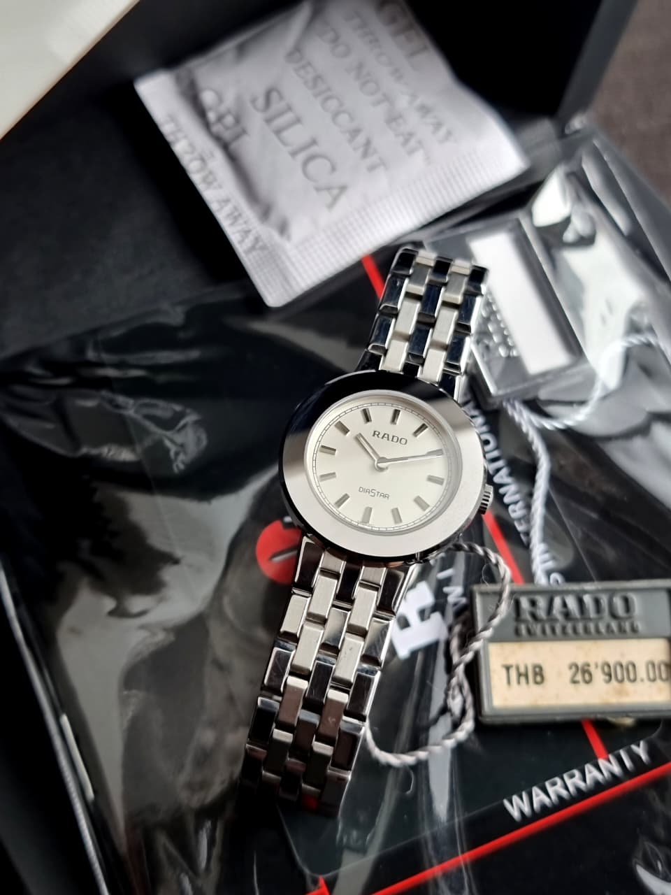 Rado Diastar White Dial Ladies Watch
R14342013
(Preowned)