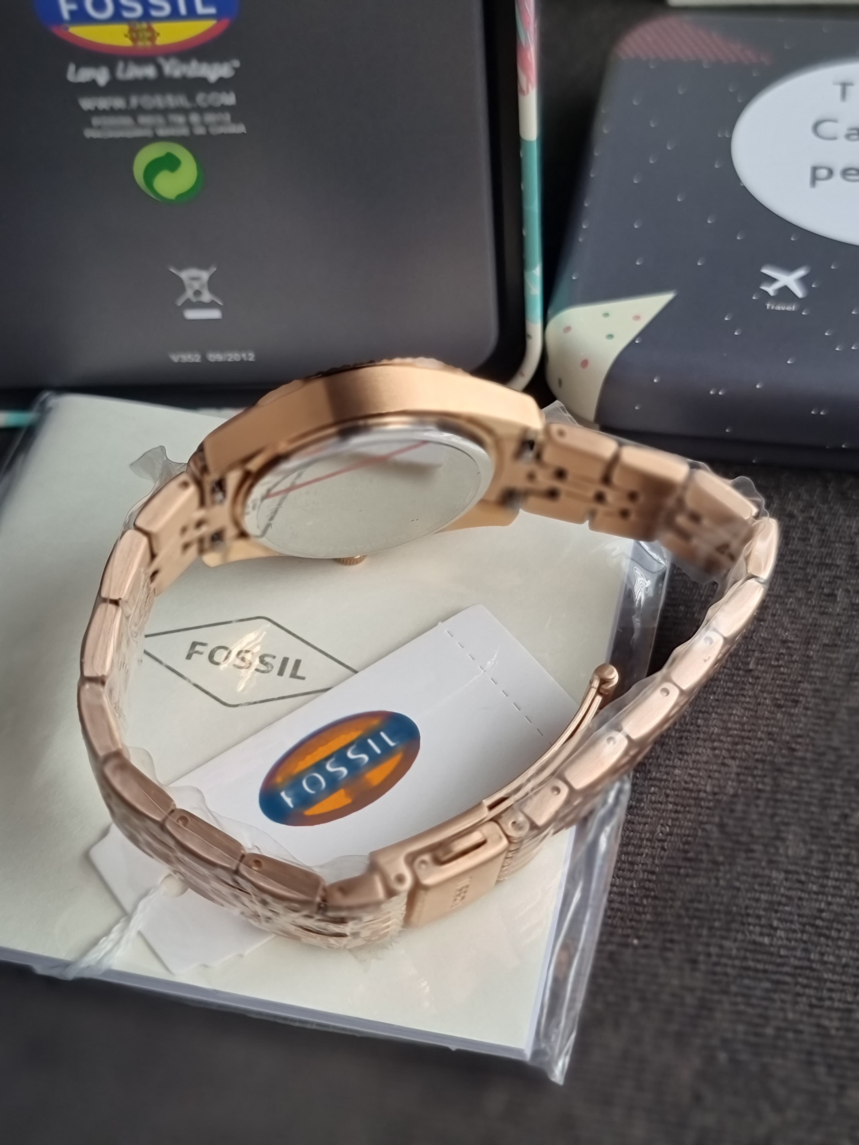 Fossil Scarlette Three-Hand Date Rose Gold-Tone Stainless Steel Watch - ES5324