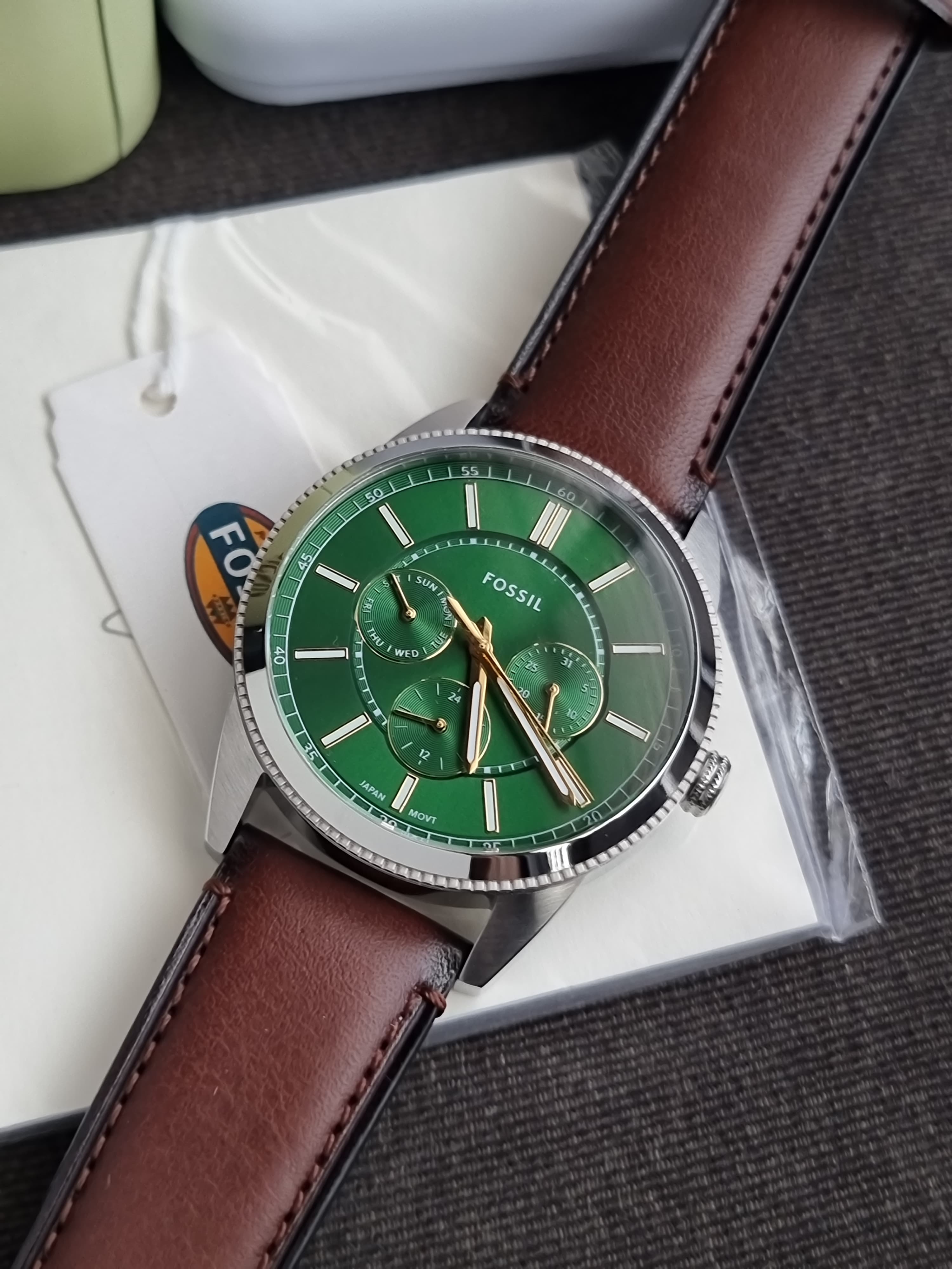 Fossil Pearson Brown Quartz 42mm Dial Leather Watch FS6137