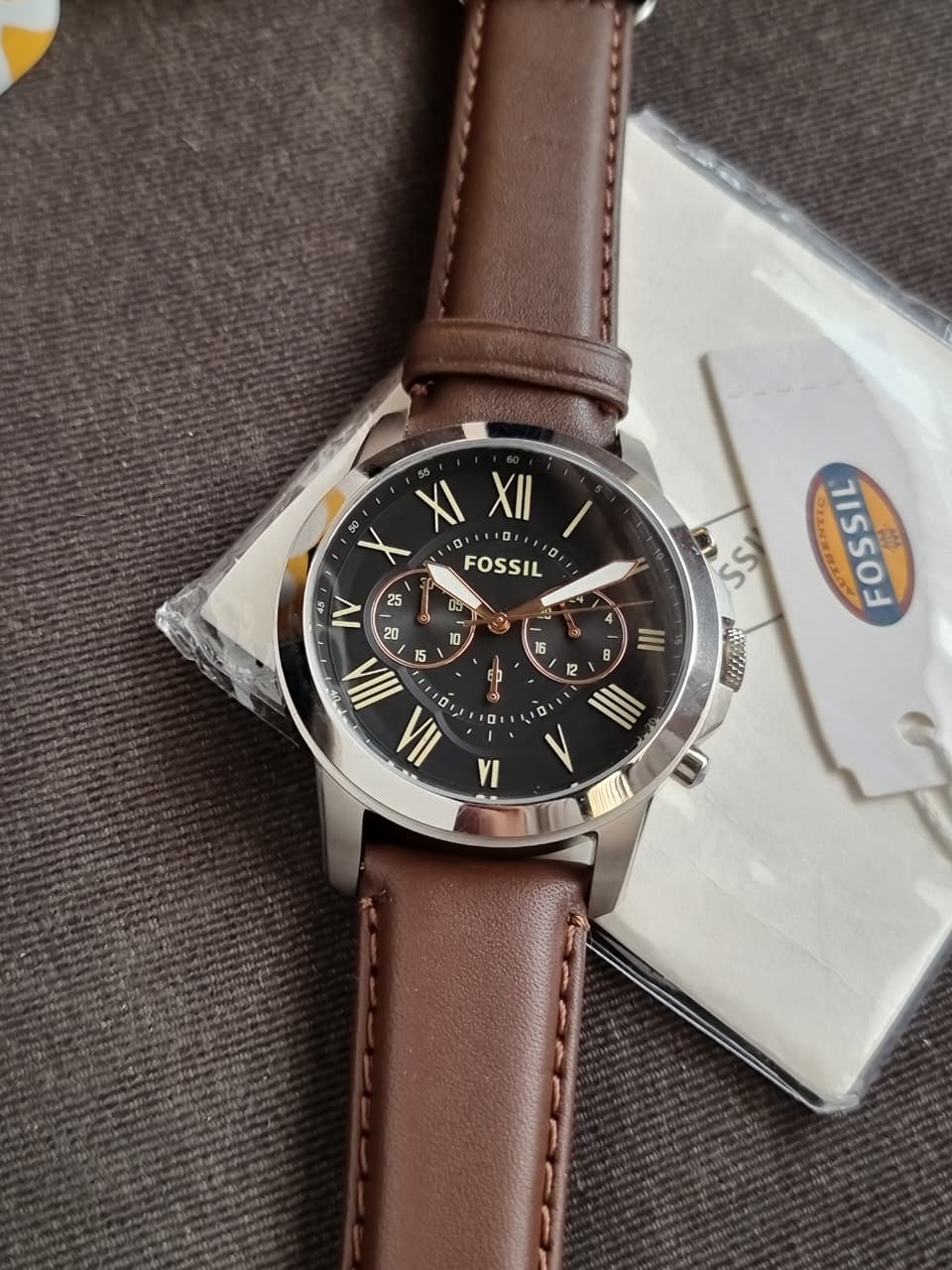 Fossil Men's Grant Quartz Stainless Steel and Leather Chronograph Watch- FS4813