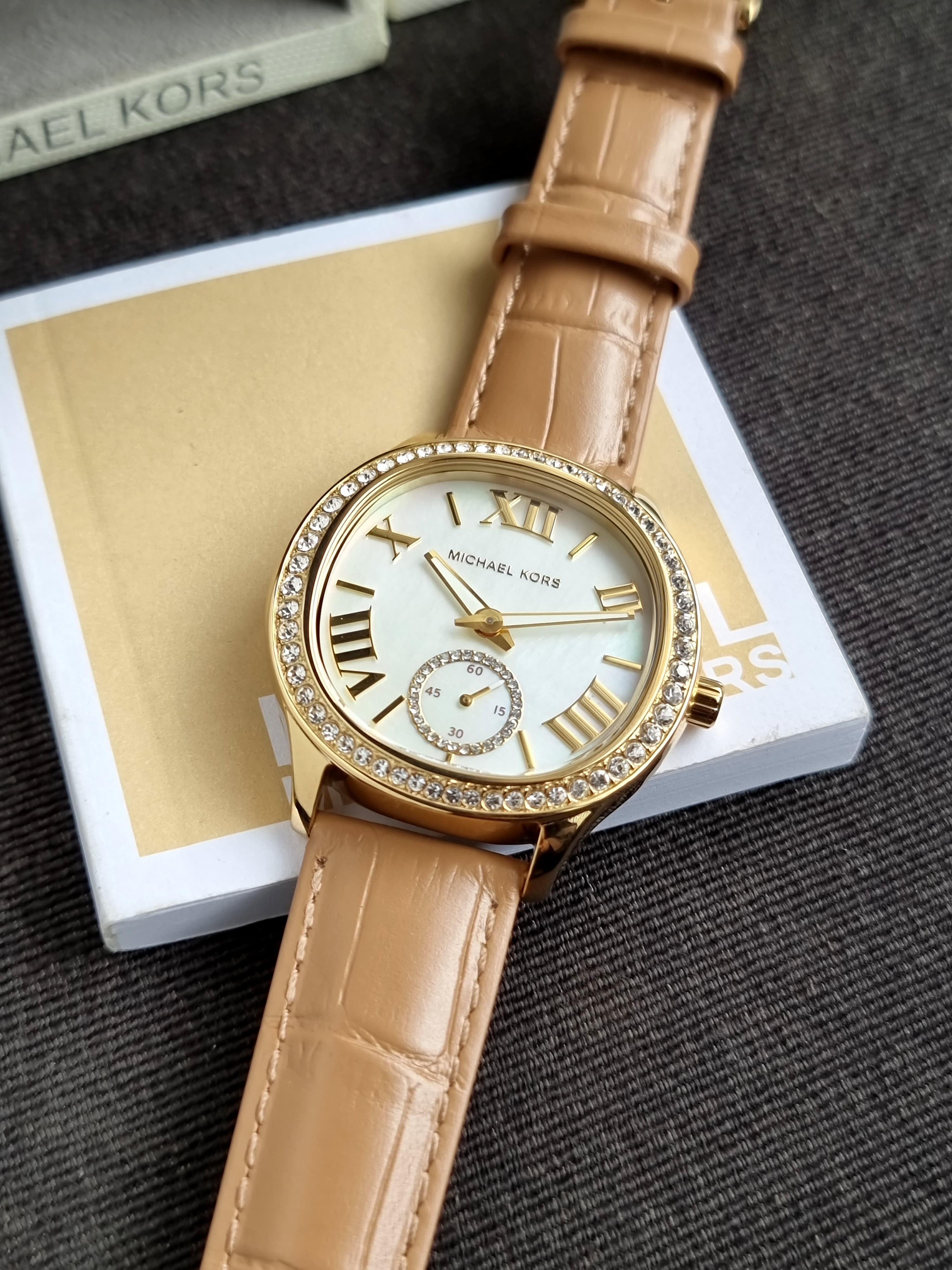 Michael Kors Sage Brown Leather Strap Mother Of Pearl Dial Quartz Watch for Ladies - MK4819
