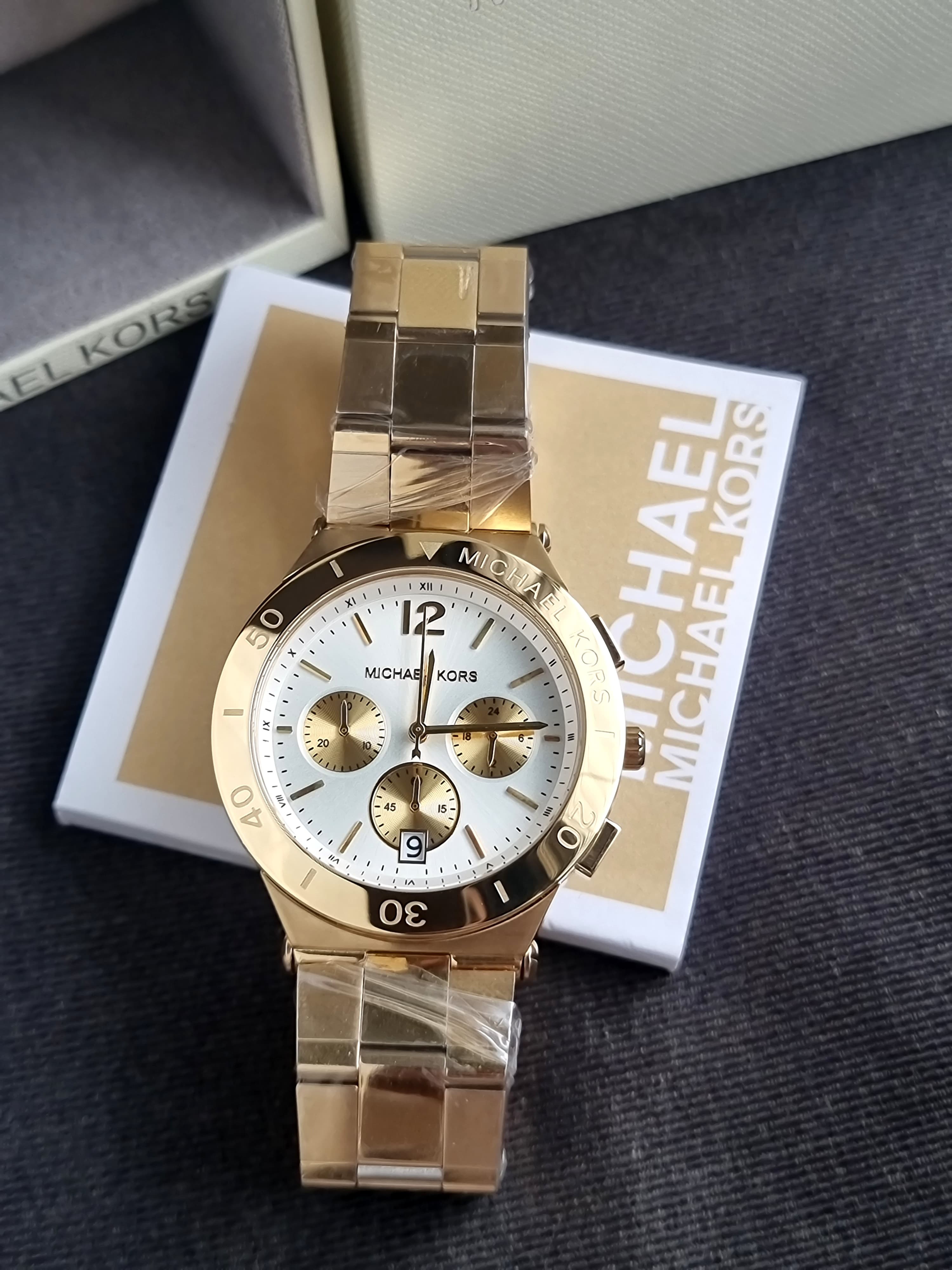 Michael Kors
Wyatt Chronograph White Dial Gold Ion-plated Ladies Watch-MK5933