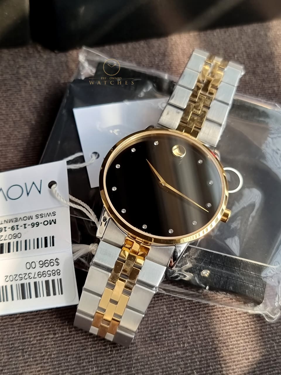 Movado 
Museum Classic Black Diamond Dial Men's Watch
0607202