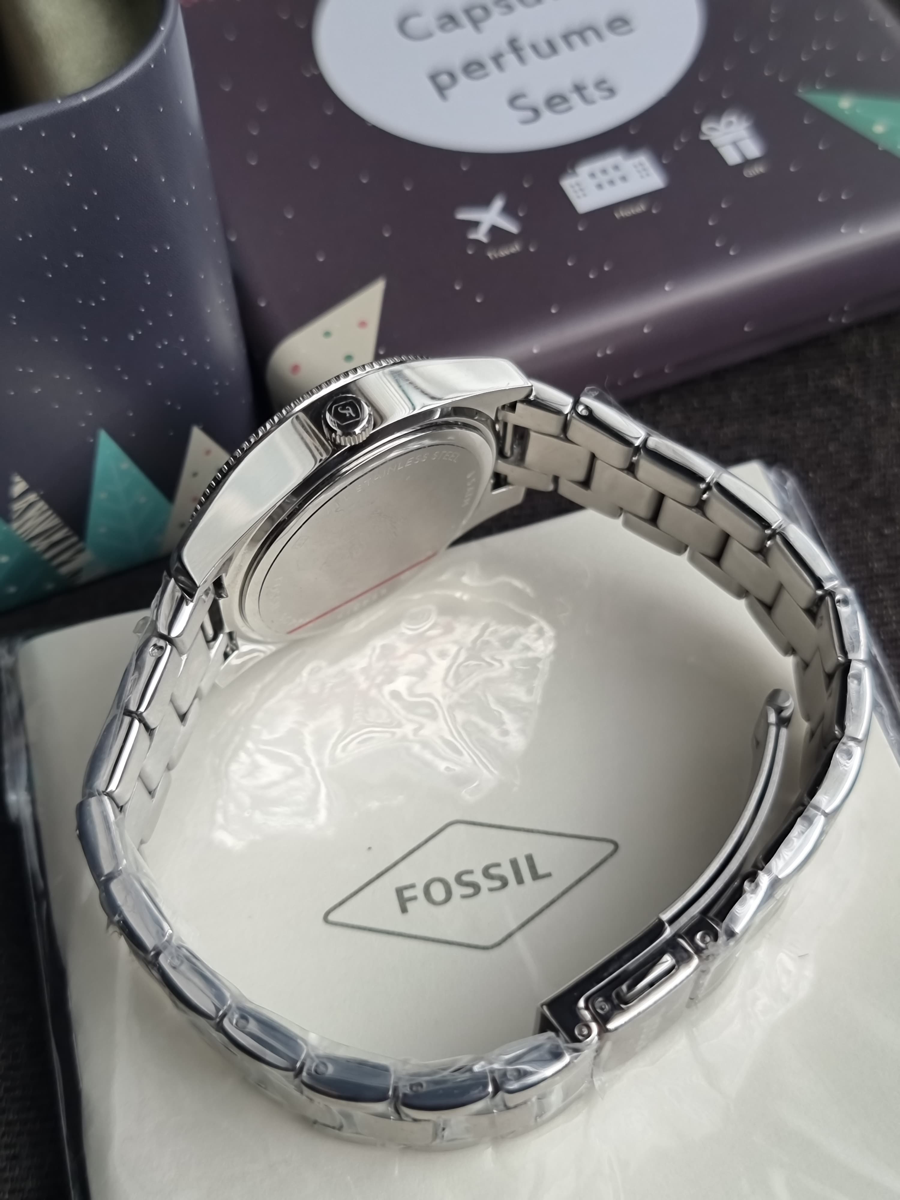 Fossil Scarlette Mini Three-Hand 32mm Date Stainless Steel Watch - ES4317