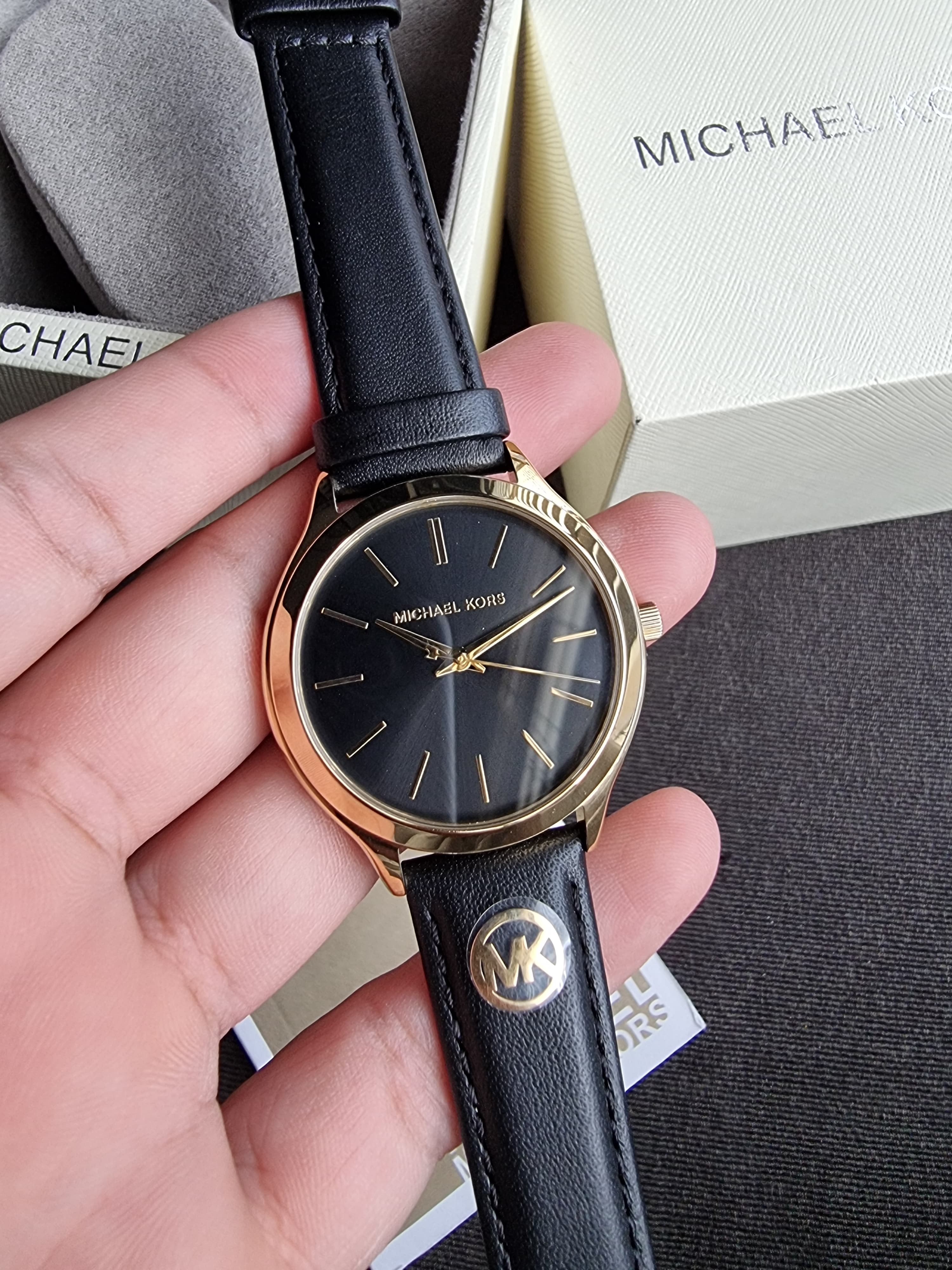 Michael Kors Slim Runway Quartz Black Dial Ladies Watch
MK7553