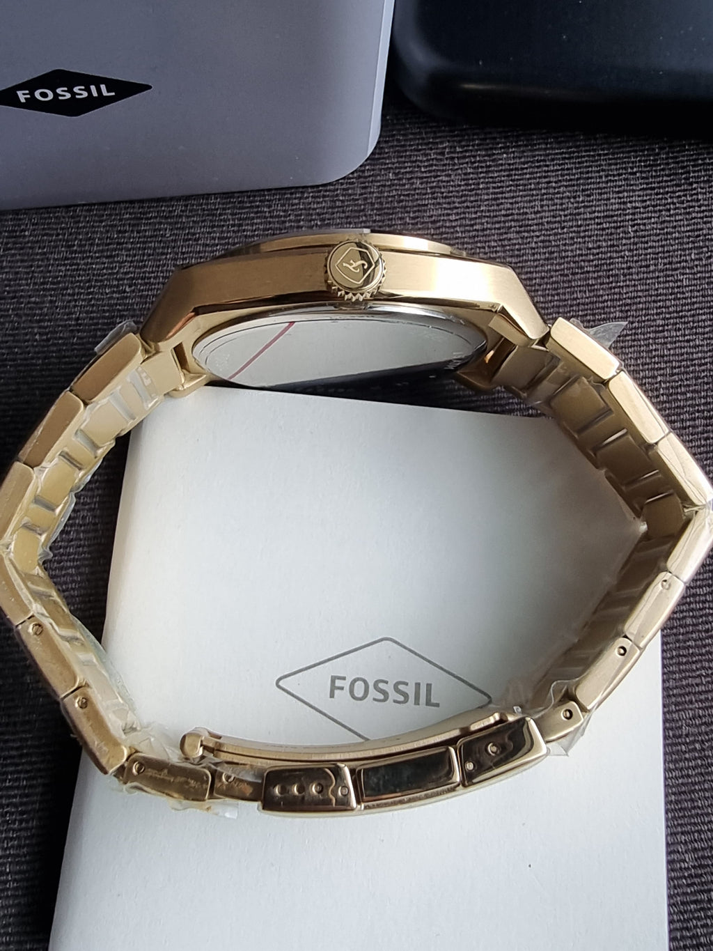 Fossil Everett Quartz Gold Dial 42mm Men's Watch FS5965