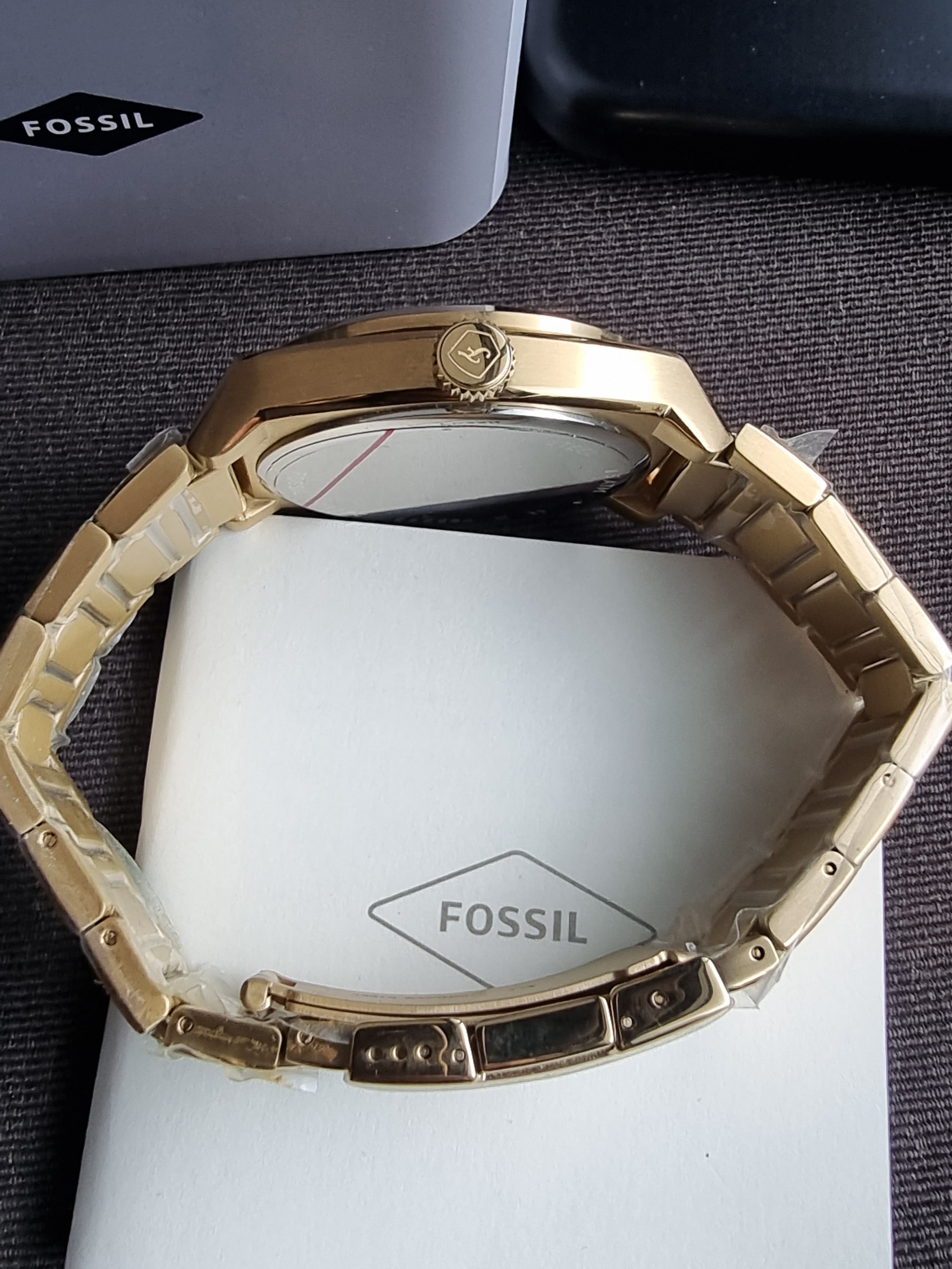 Fossil Everett Quartz Gold Dial 42mm Men's Watch FS5965