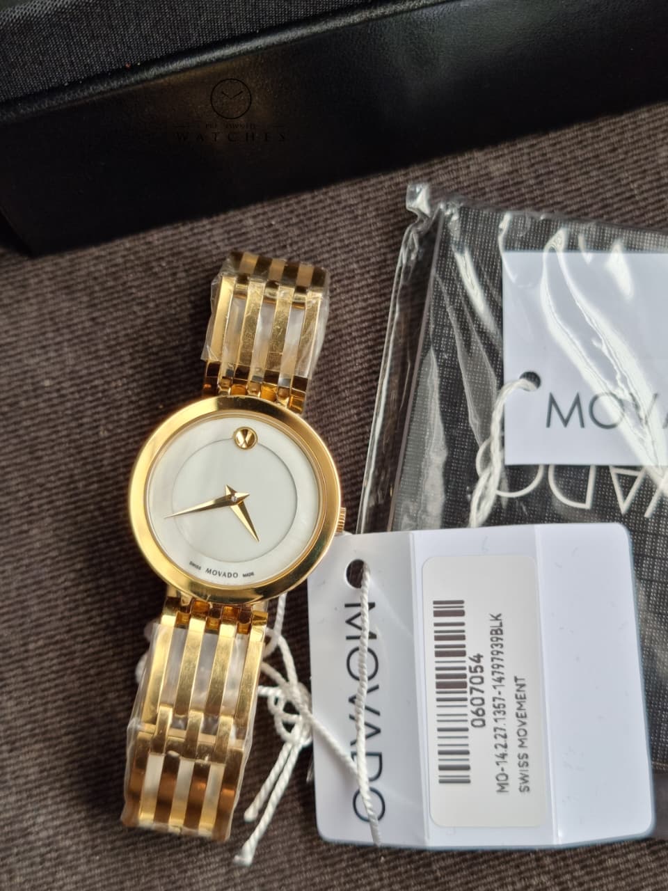 Movado Women’s Quartz Swiss Made Stainless Steel Mother of pearl Dial 28mm Watch 0607054