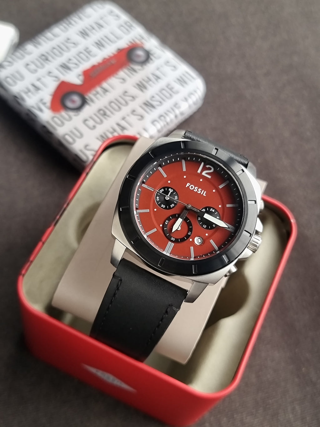 Fossil Men’s Chronograph Quartz Black Leather Strap Red Dial 45mm Watch BQ2897
