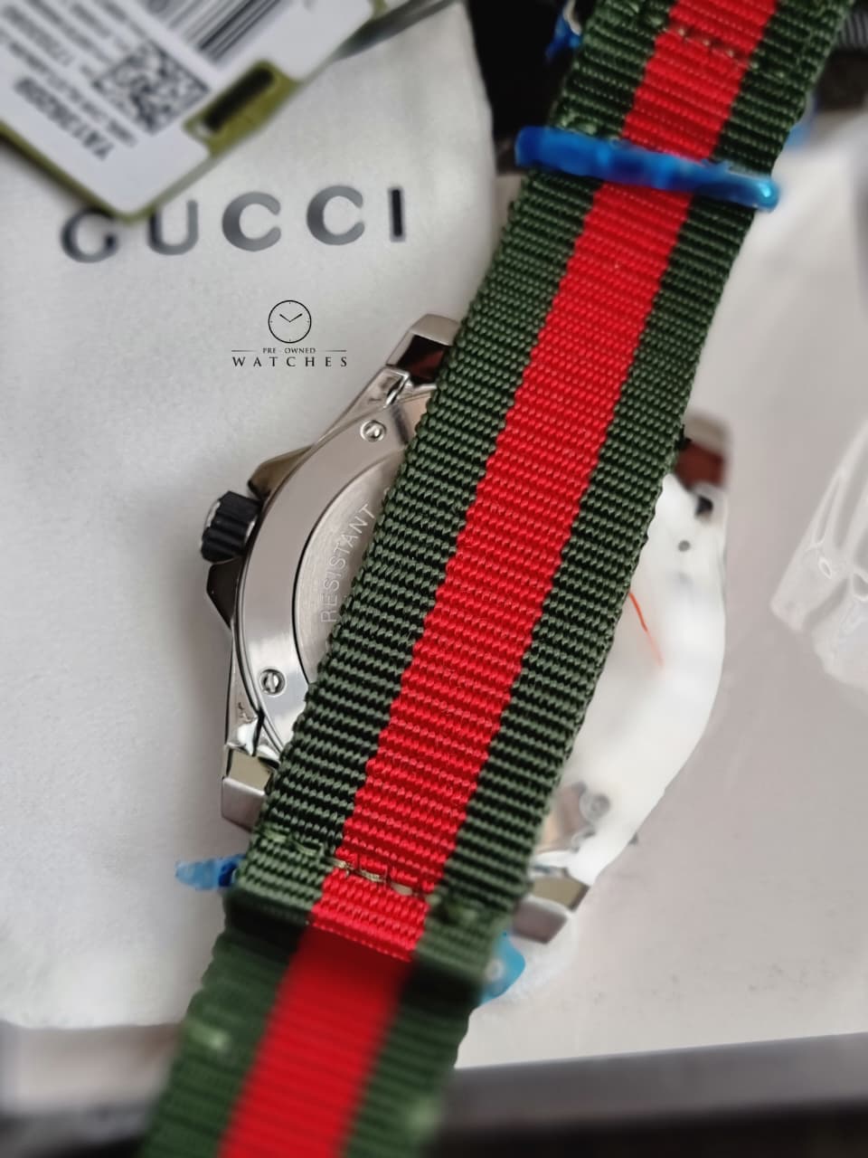 Gucci Dive Two-tone Leather Black Dial Quartz Watch for Gents - YA136209