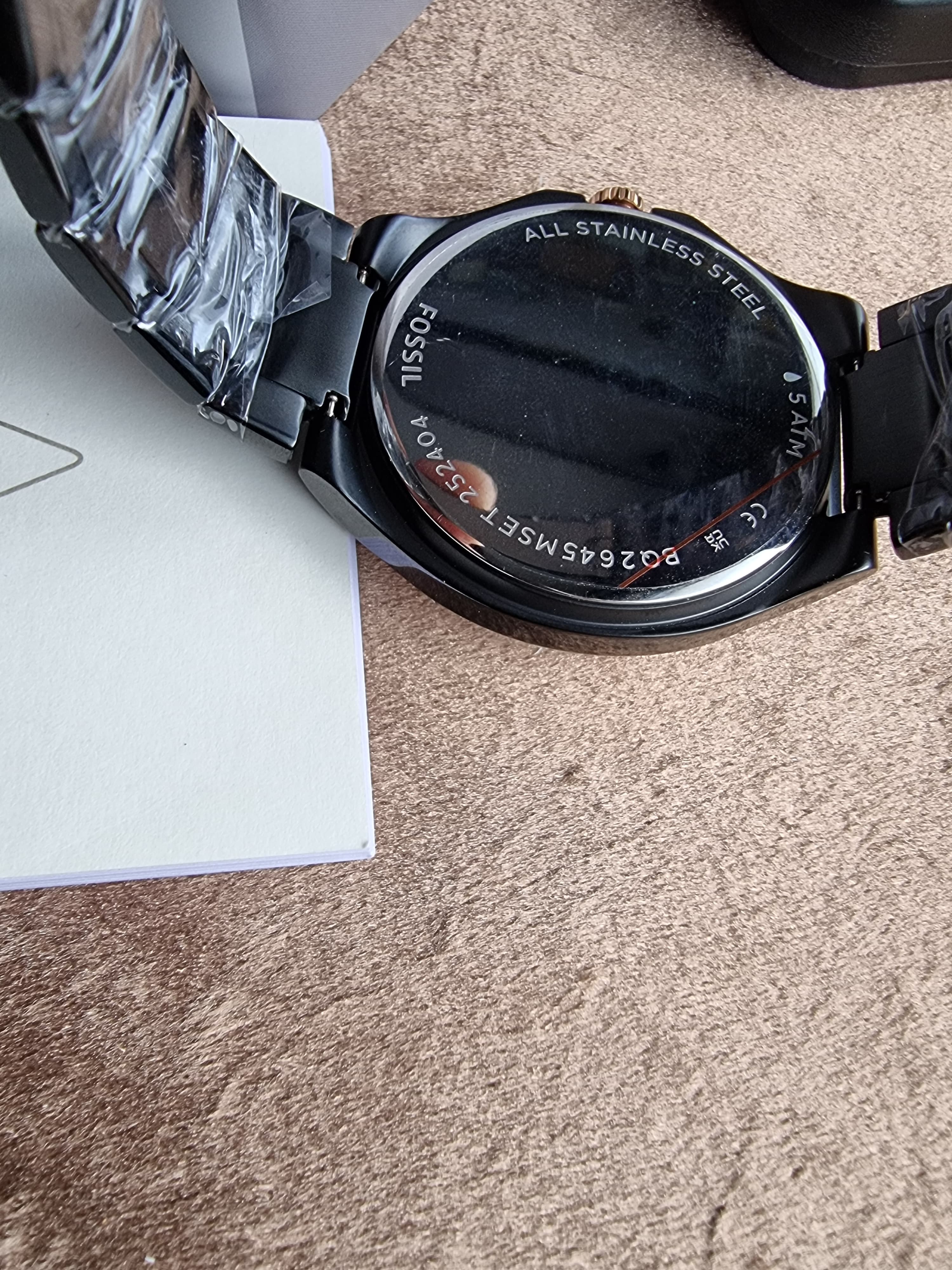 Fossil Evanston His & Her Black Stainless Steel Multifunction Couple Watch Set – BQ2645SET
Women's Dial Size 36mm
Men's Dial size 45mm