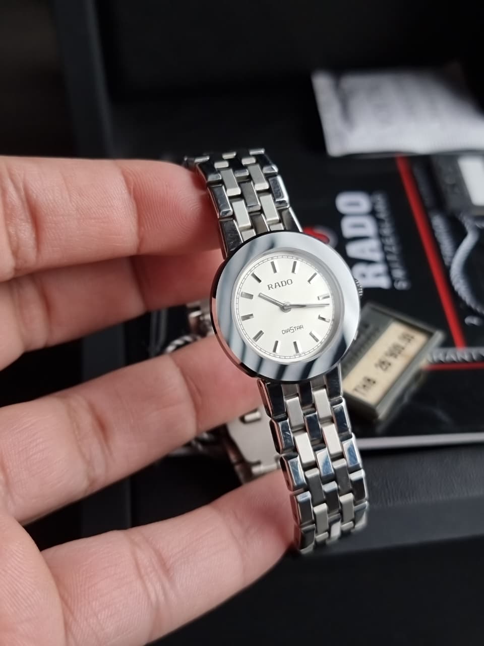 Rado Diastar White Dial Ladies Watch
R14342013
(Preowned)