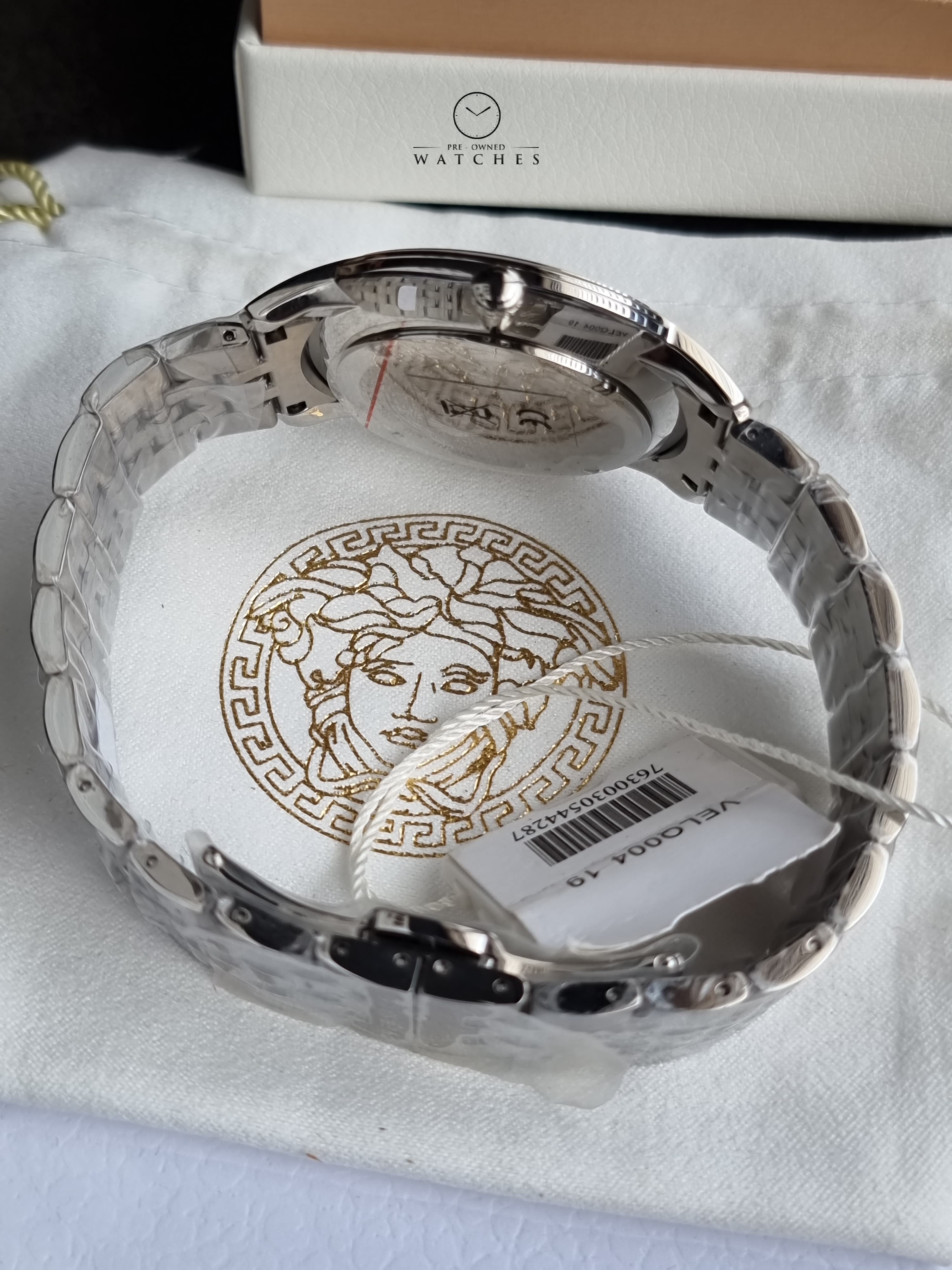 Versace Men’s Quartz Swiss Made Silver Stainless Steel Blue Dial 42mm Watch VELQ00419