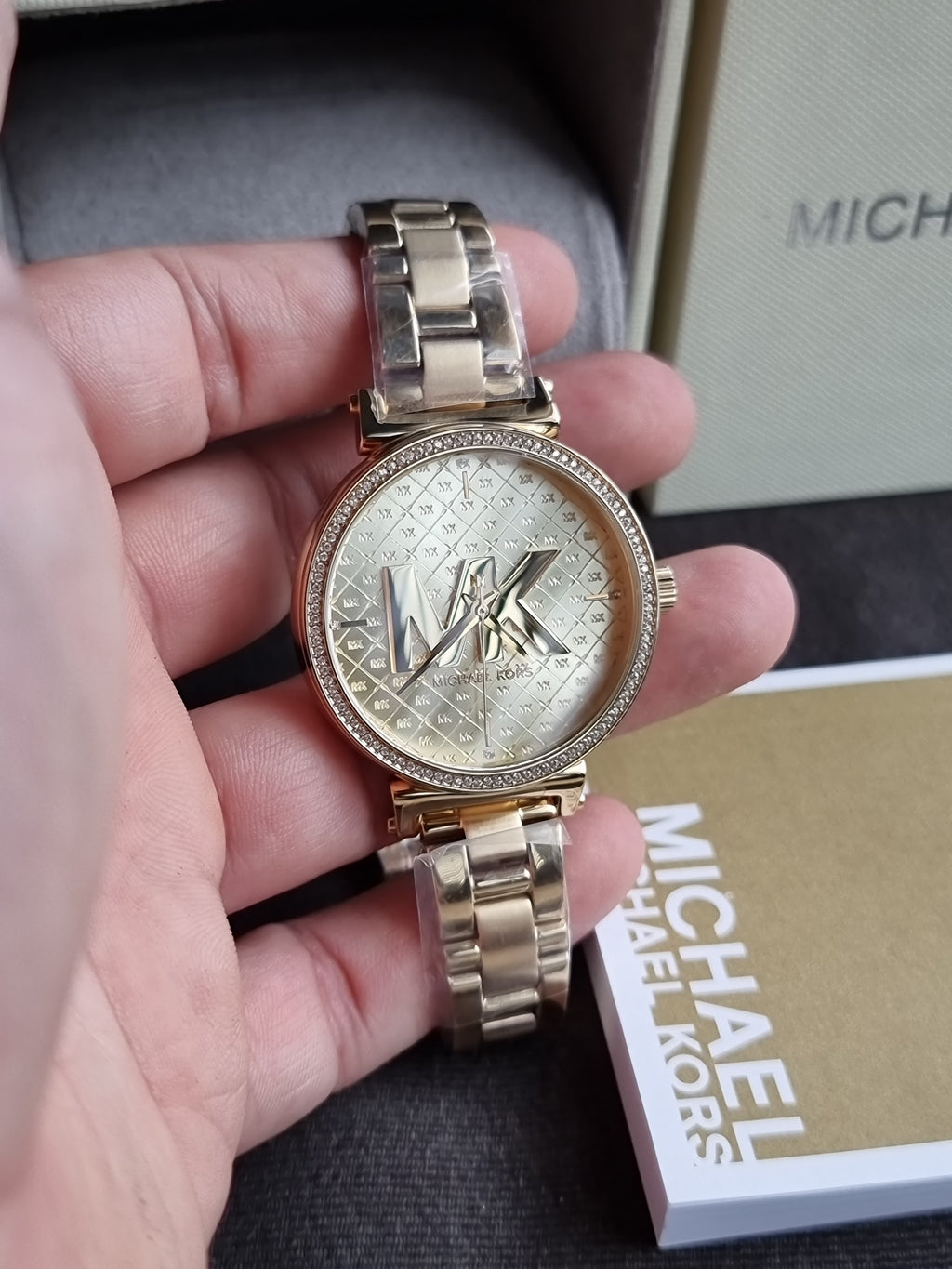 Michael Kors Women’s Quartz Stainless Steel Gold Dial 36mm Watch MK4334 (without Tag)