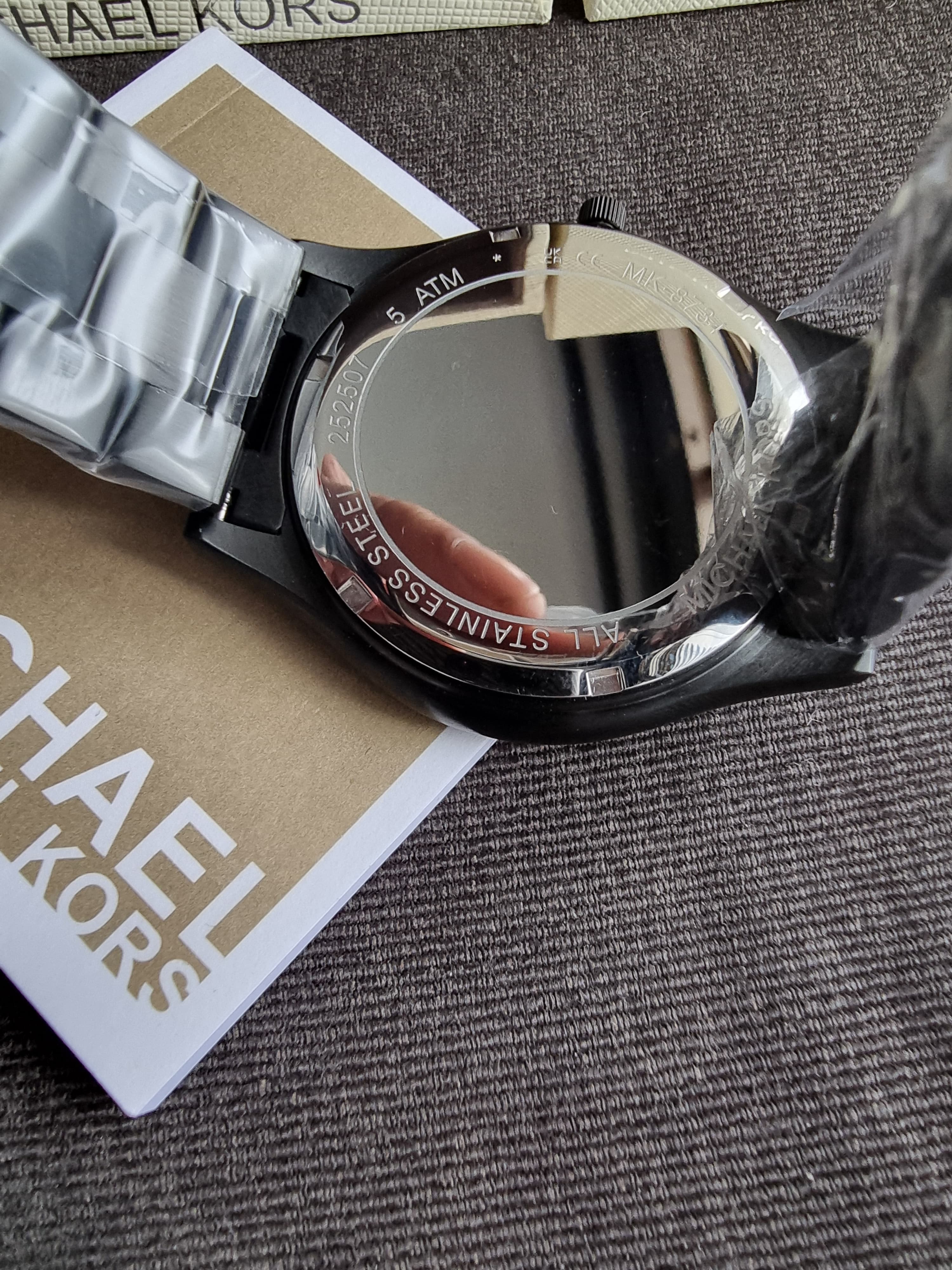 Michael Kors Slim Runway Quartz Black Dial 44mm Men's Watch
MK8734