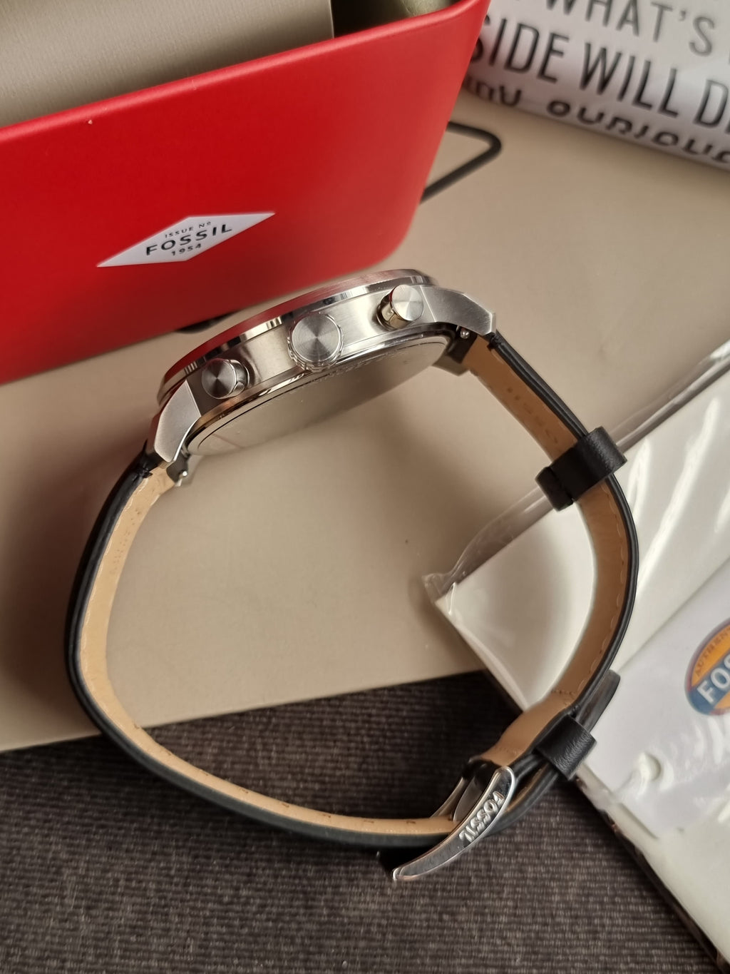 Fossil BQ2849 Men's Analogue Quartz Watch with Leather Strap