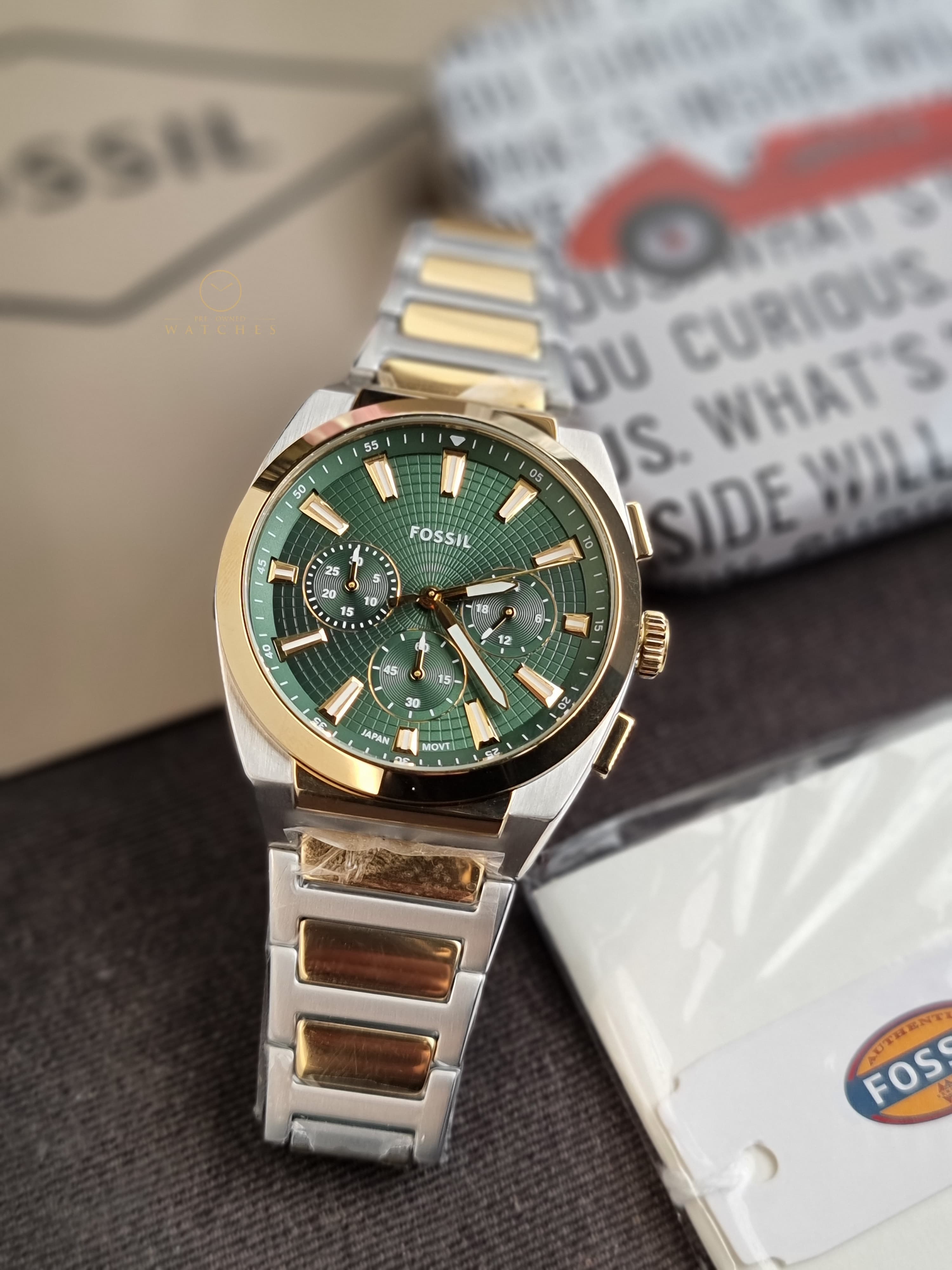 FOSSIL Men's Everett Chronograph Two-Tone Stainless Steel FS6106 44mm Watch