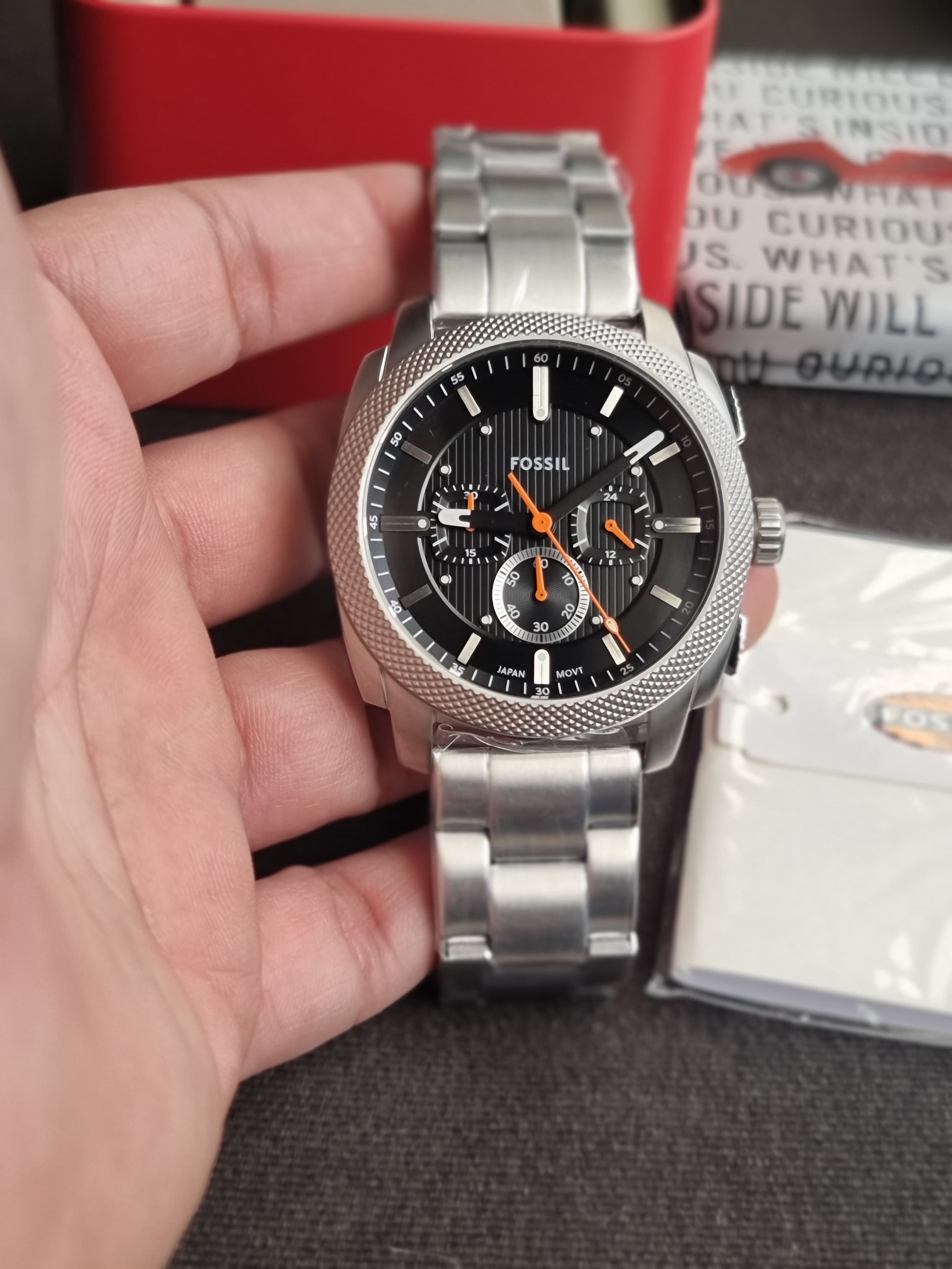 Fossil 
Machine Chronograph Quartz Black Dial Men's Watch
FS6095