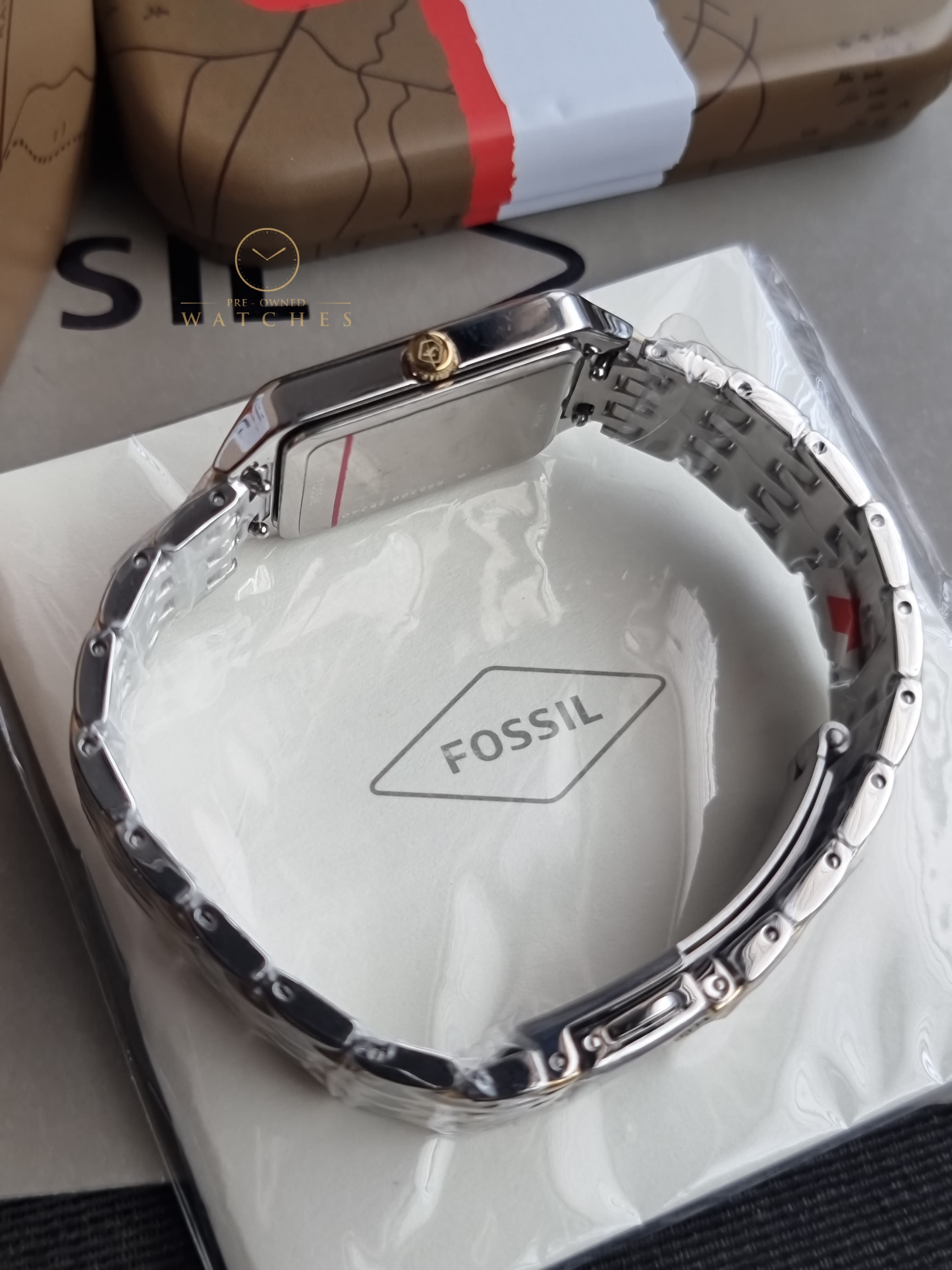 Fossil Women's Raquel Three-Hand Date Silver and Gold Two-Tone Stainless Steel Bracelet Watch ES5368(with out tag)
